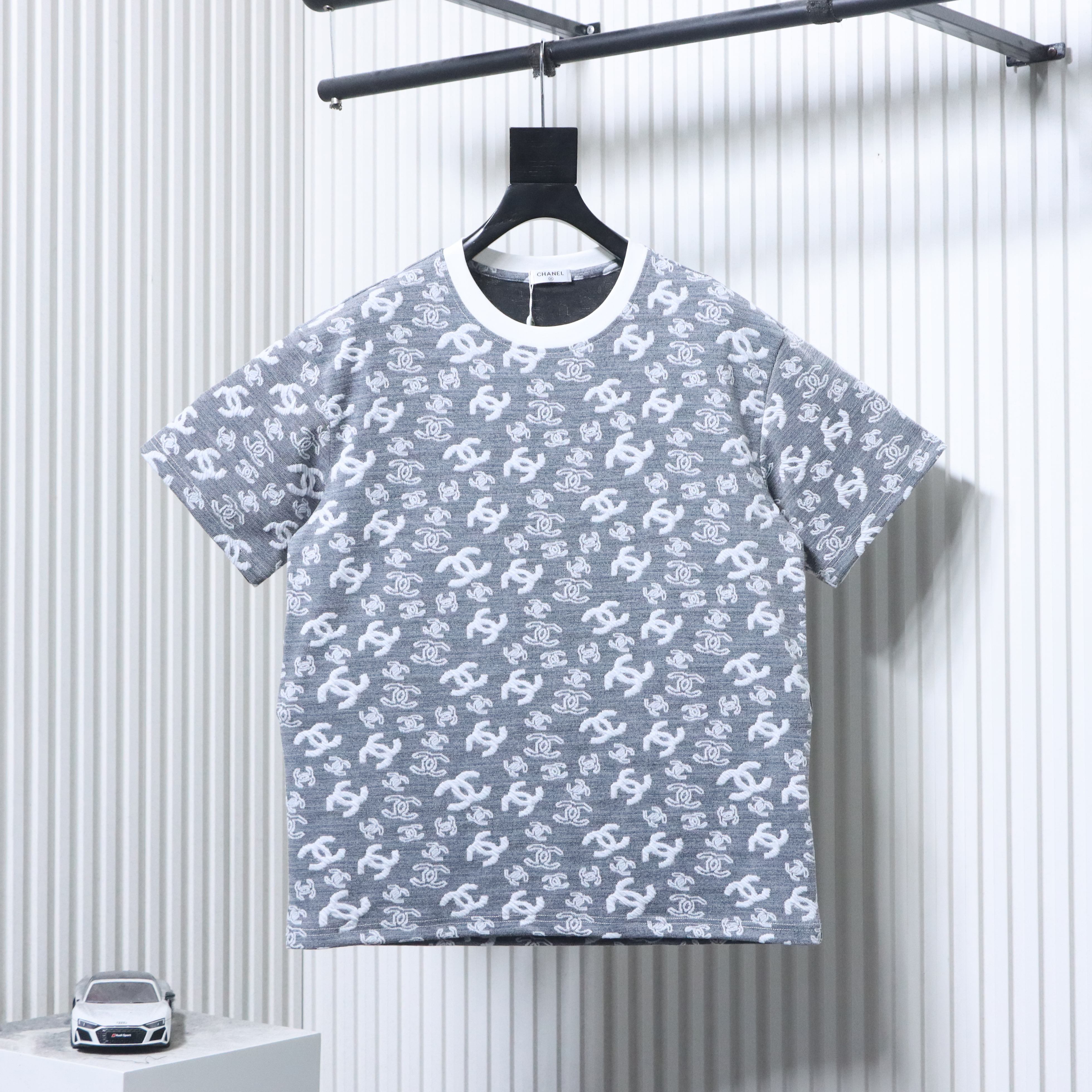    Chanel CC Short-Sleeved T-shirt