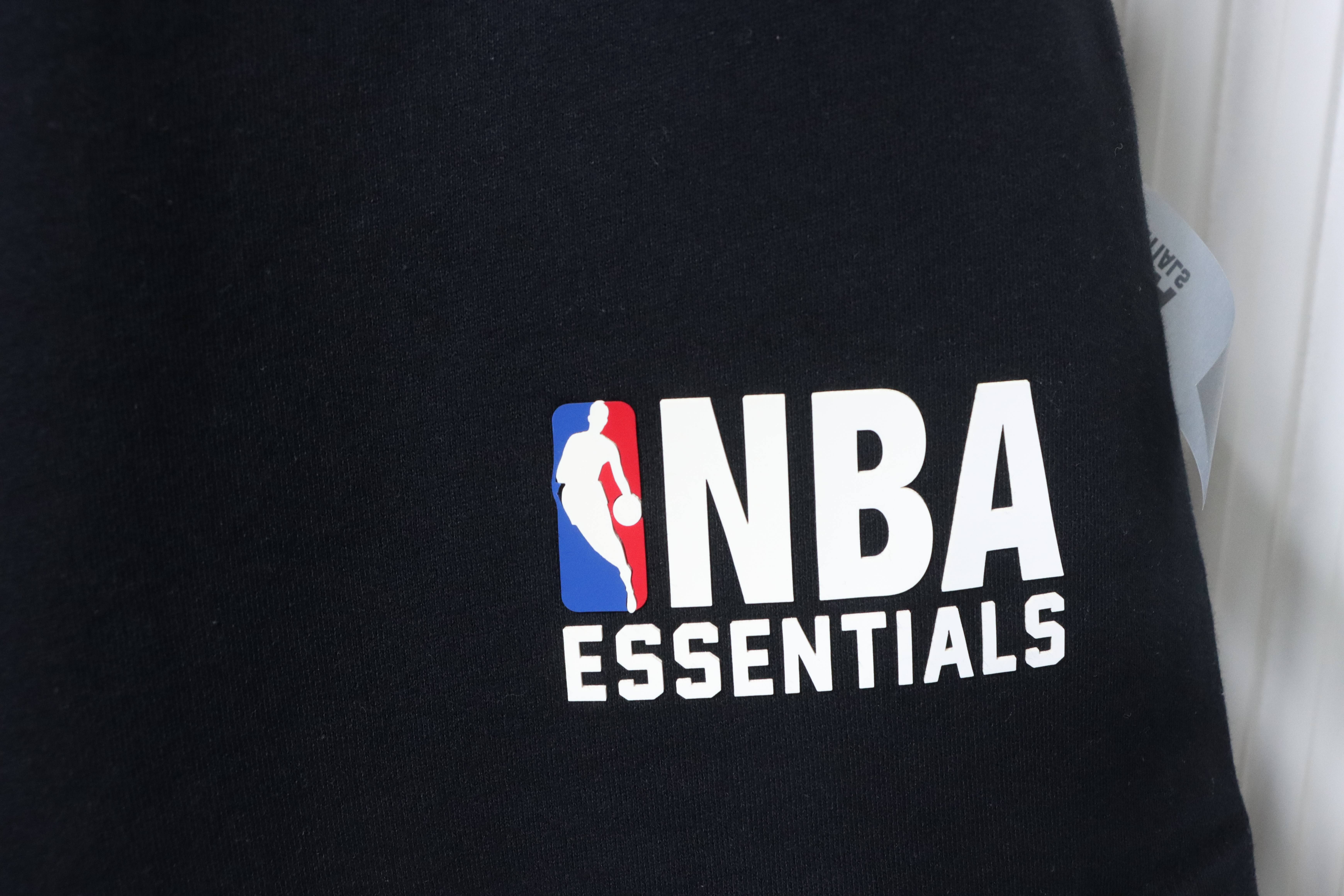     Fear of God Essentials NBA 90's Short Vintage Black