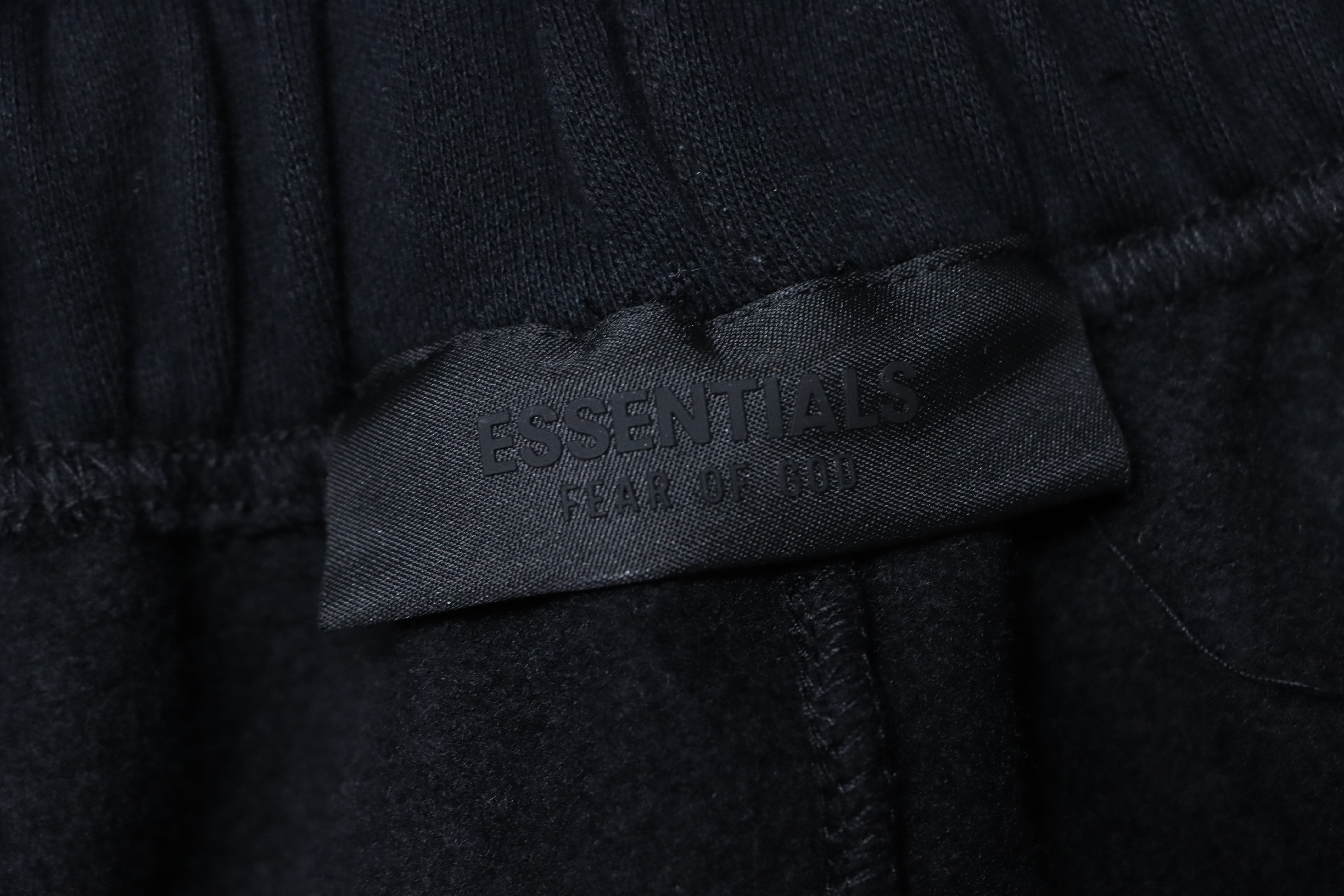     Fear of God Essentials NBA 90's Short Vintage Black