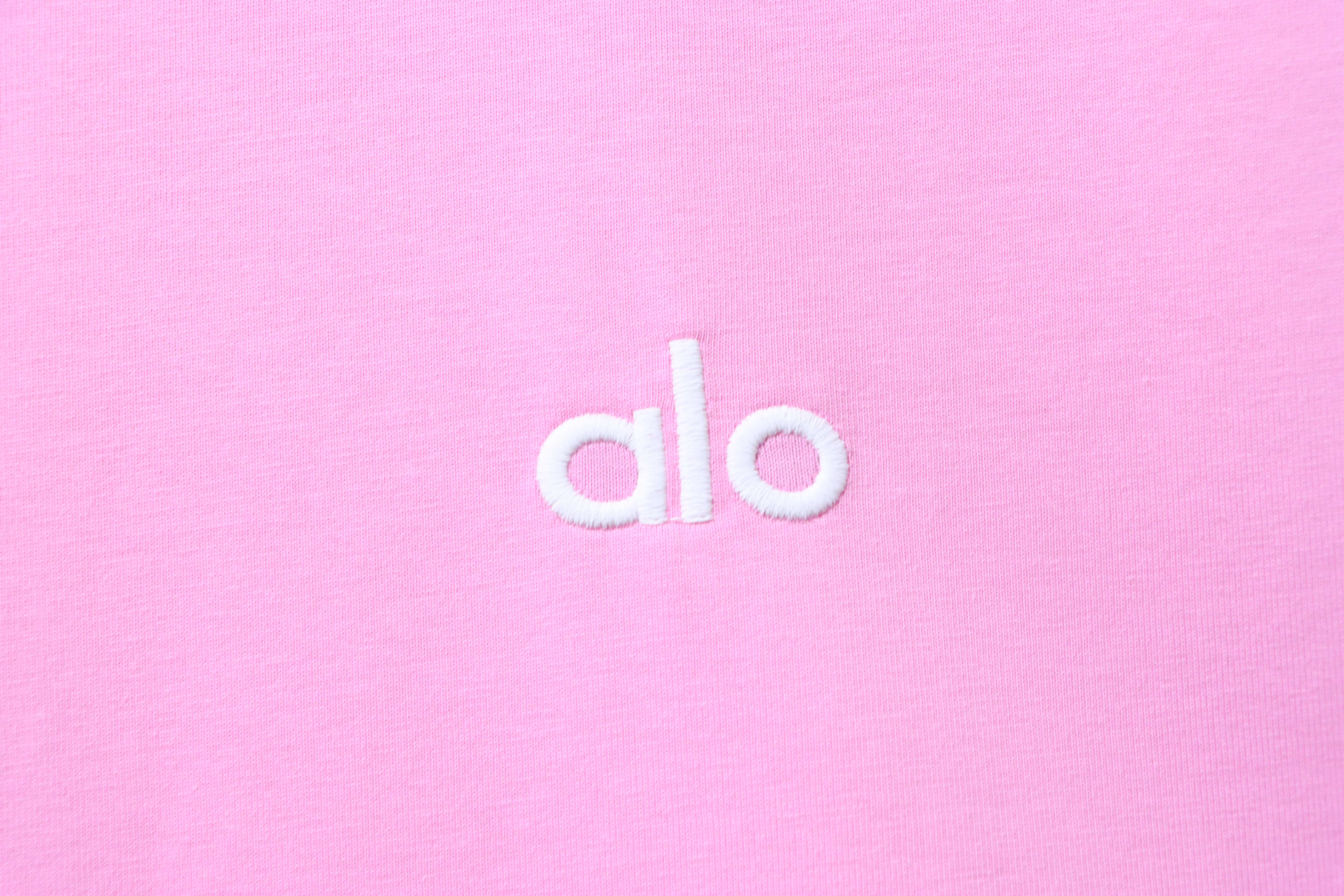    Alo Yoga Short Logo Pink
