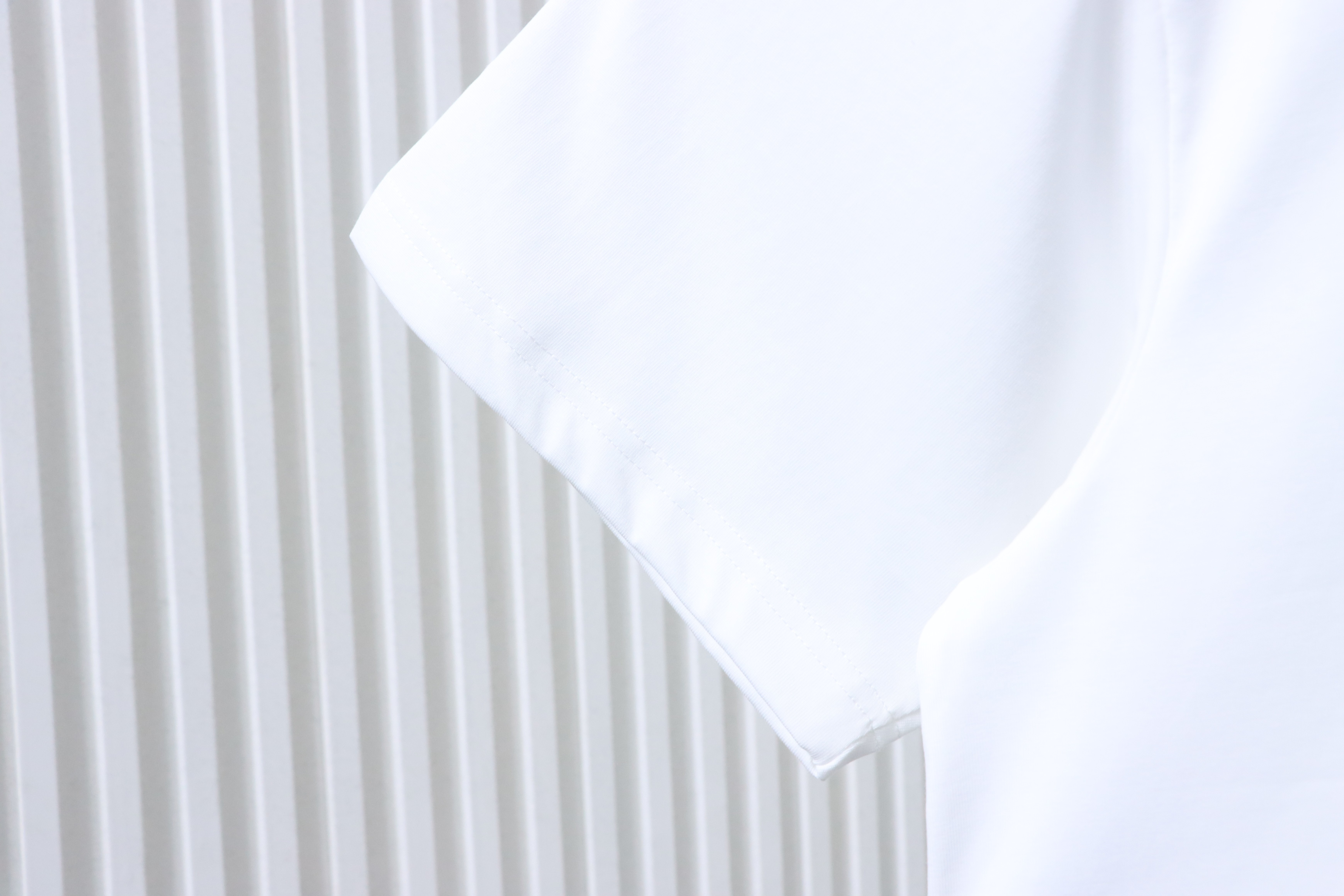    Alo Yoga Short Logo White