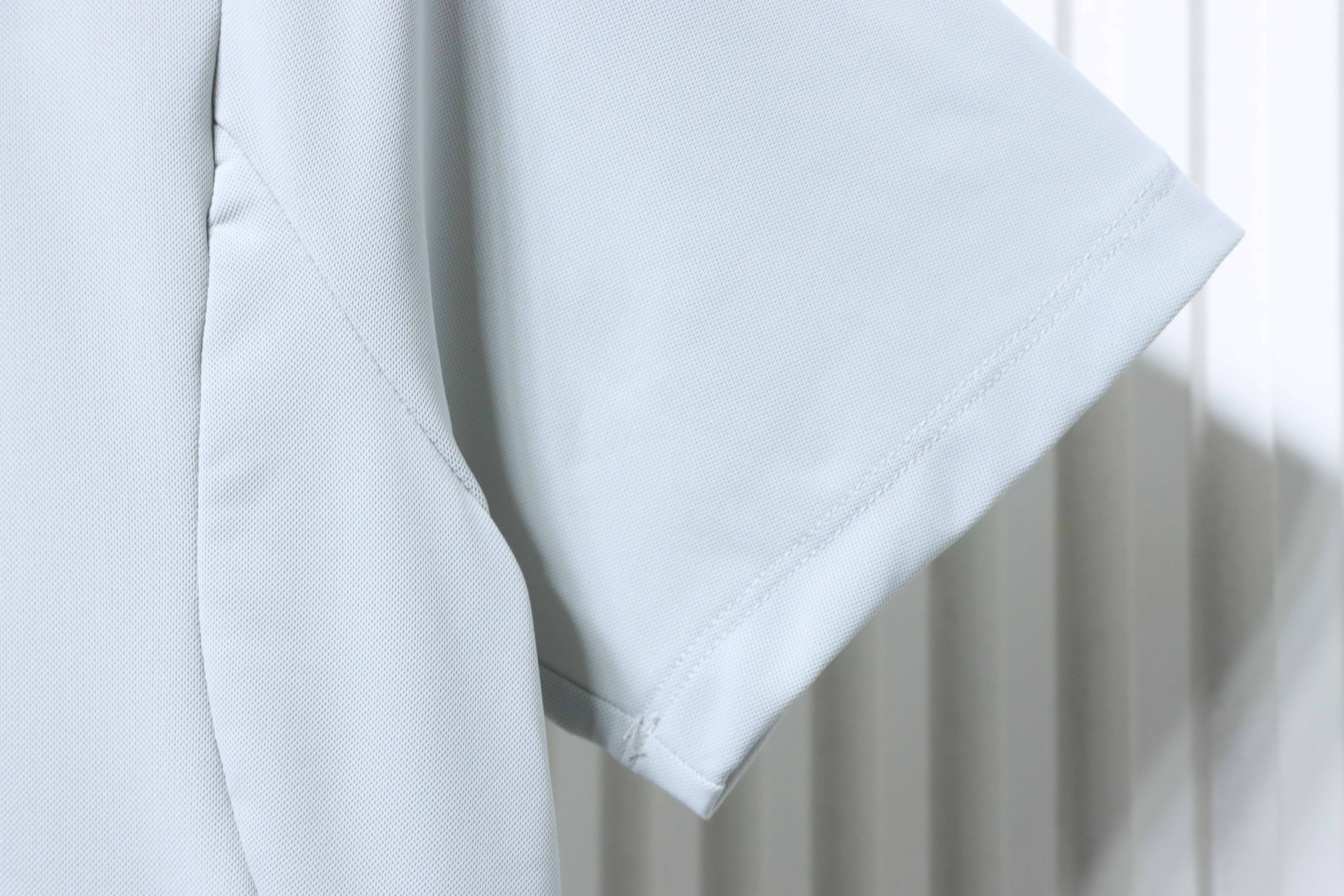 Top Quality    Descente Training Short Sleeve Polo White