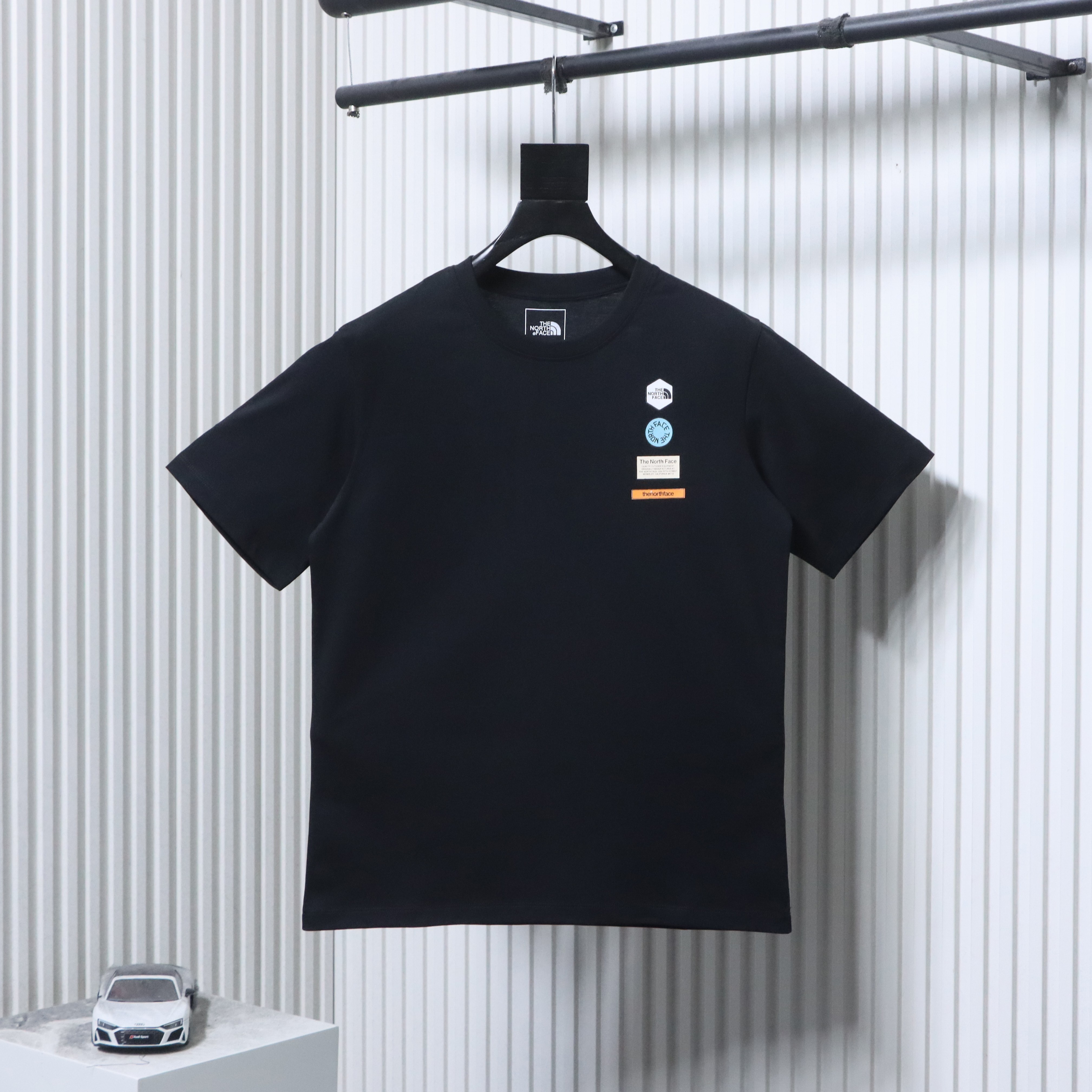 Top Quality    The North Face American Vintage Logo Print Crew Neck Short Sleeve Outdoor