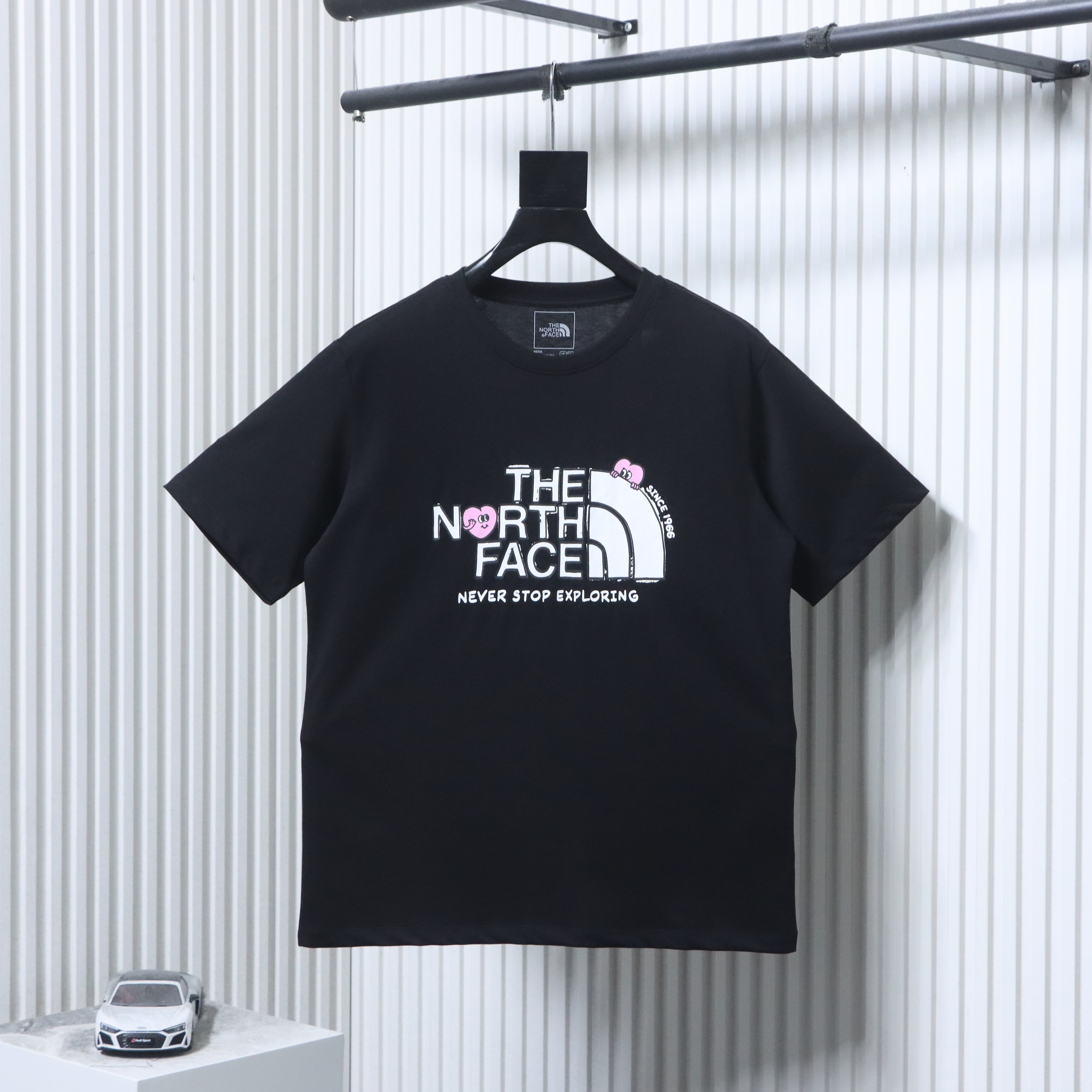 Top Quality    The North Face Heart Series American Vintage Heart Logo Print Outdoor Moisture