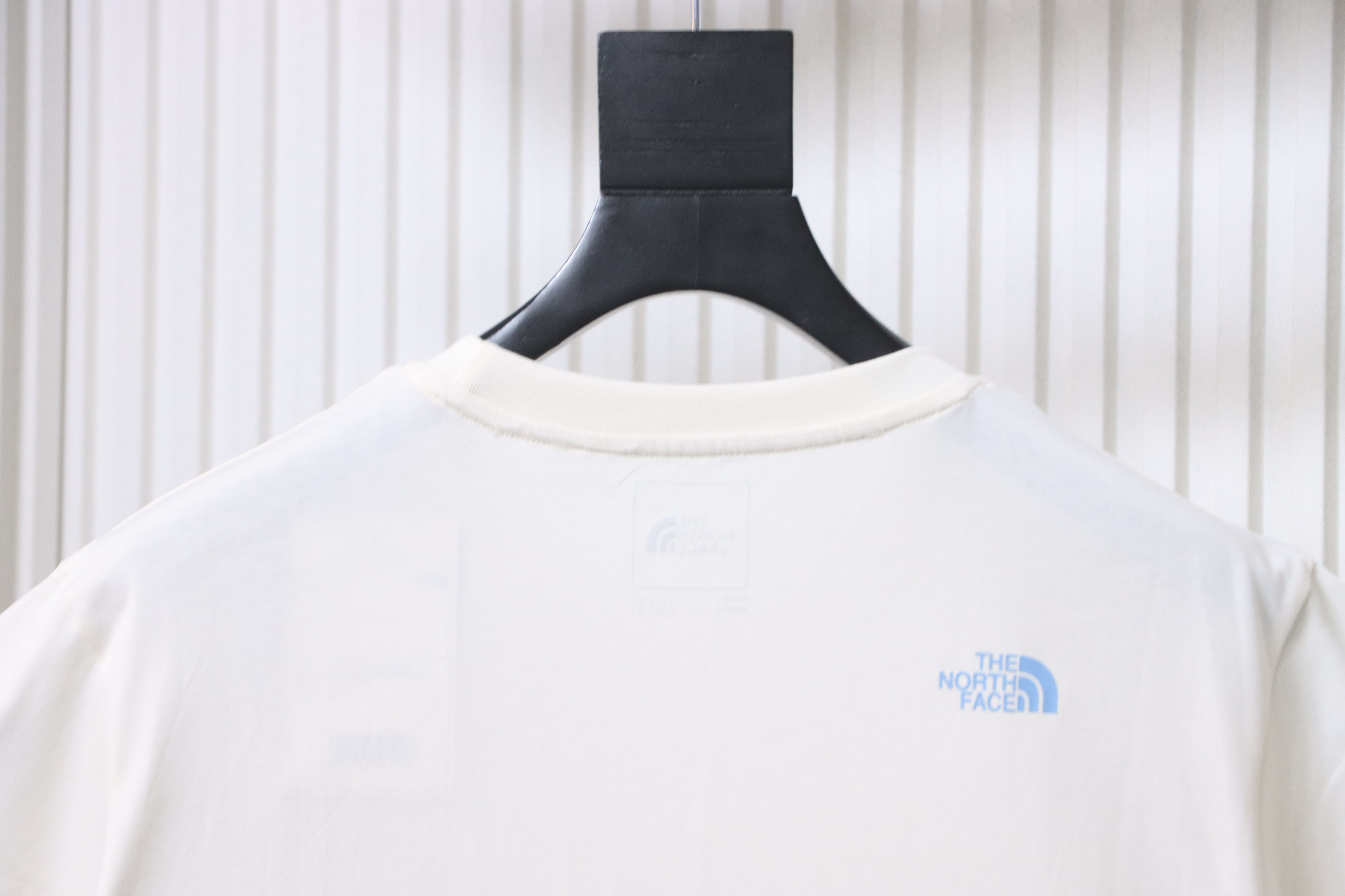 Top Quality    The North Face Heart Series American Vintage Heart Logo Print Outdoor Moisture White