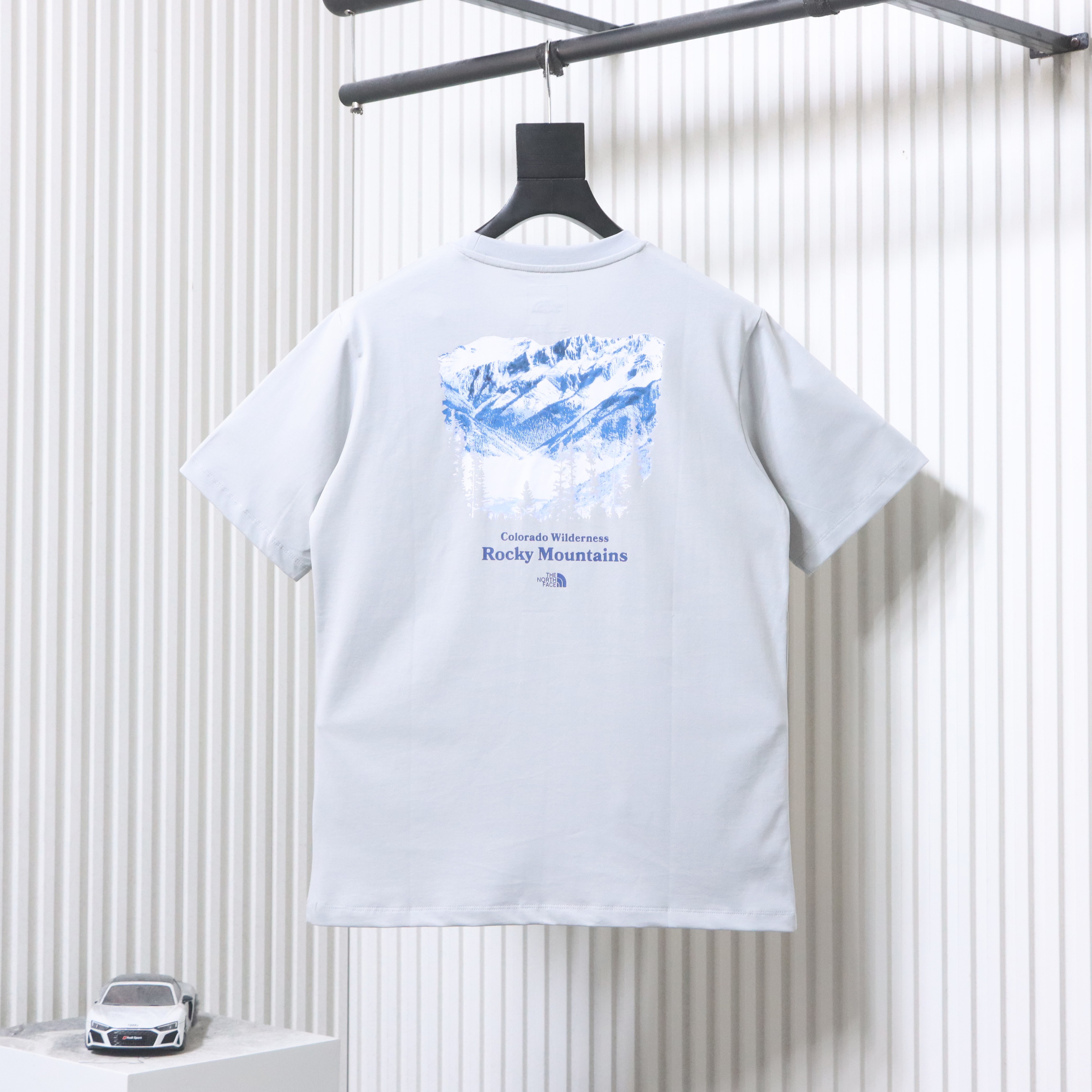 Top Quality    The North Face T-shirts Logo Black