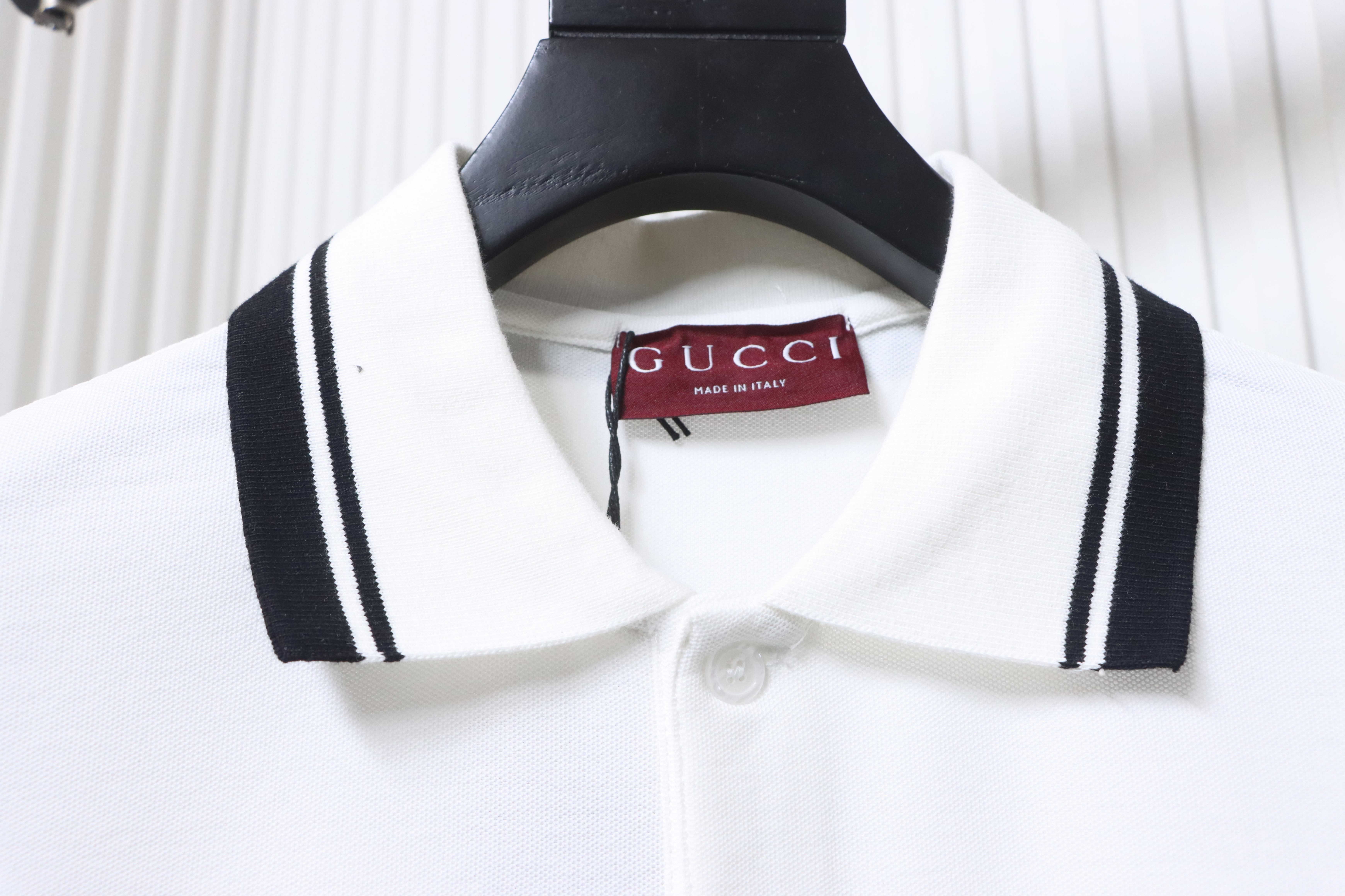    Cotton polo shirt with Interlocking G embroidered pocket in white 01
