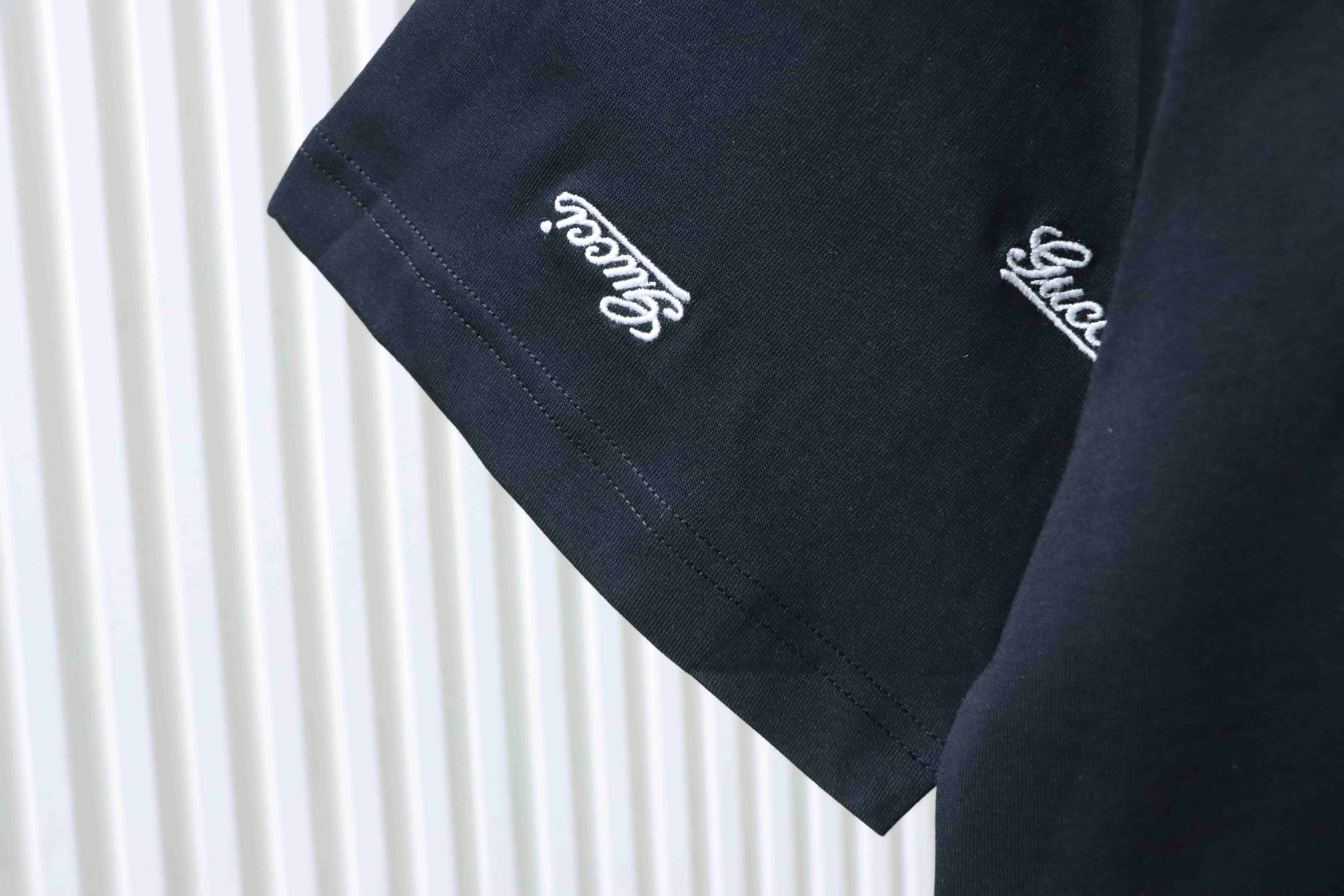 Top Quality    Cotton T-shirt with all-over Gucci logo embroidery