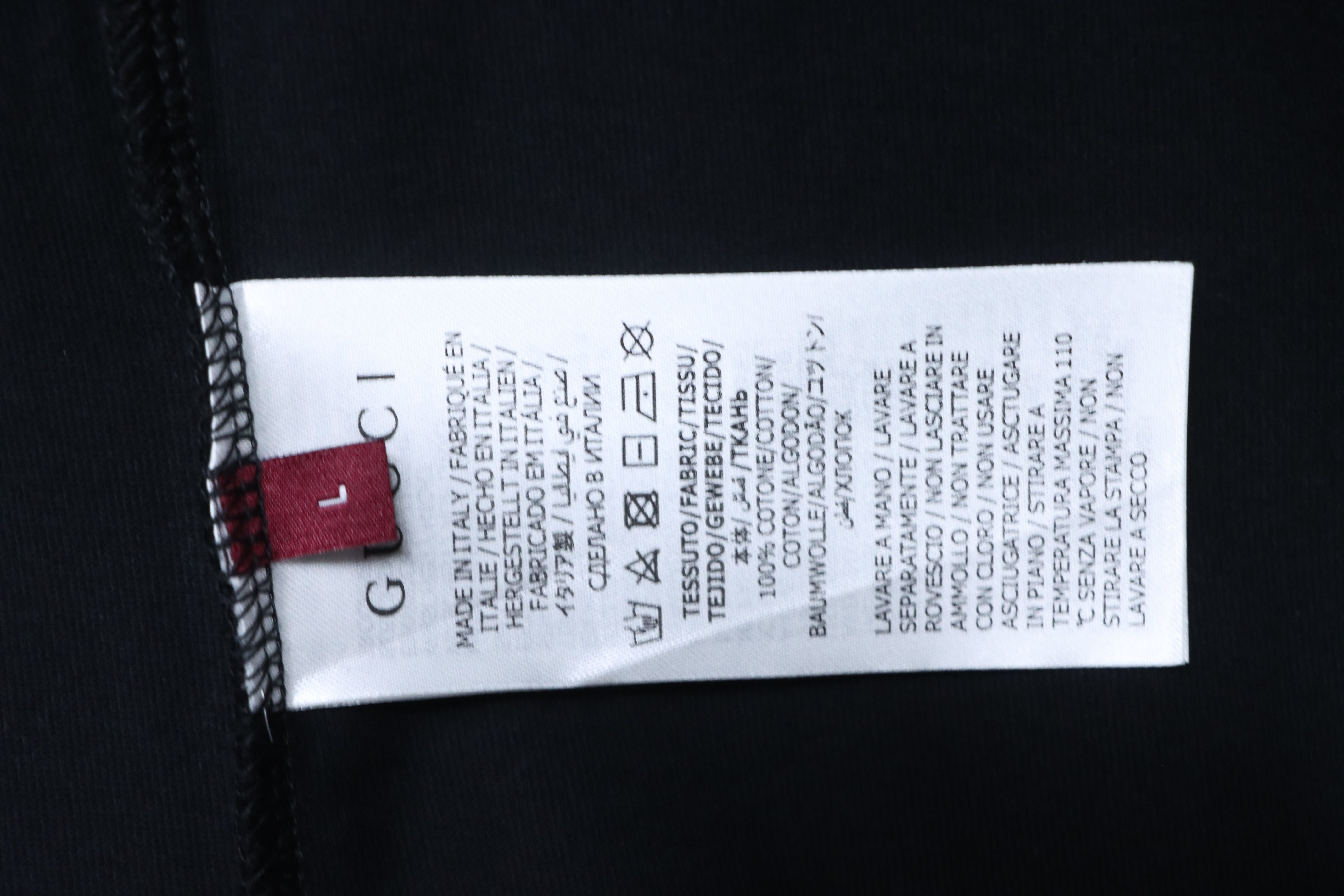 Top Quality    Cotton T-shirt with classic Gucci logo embroidery