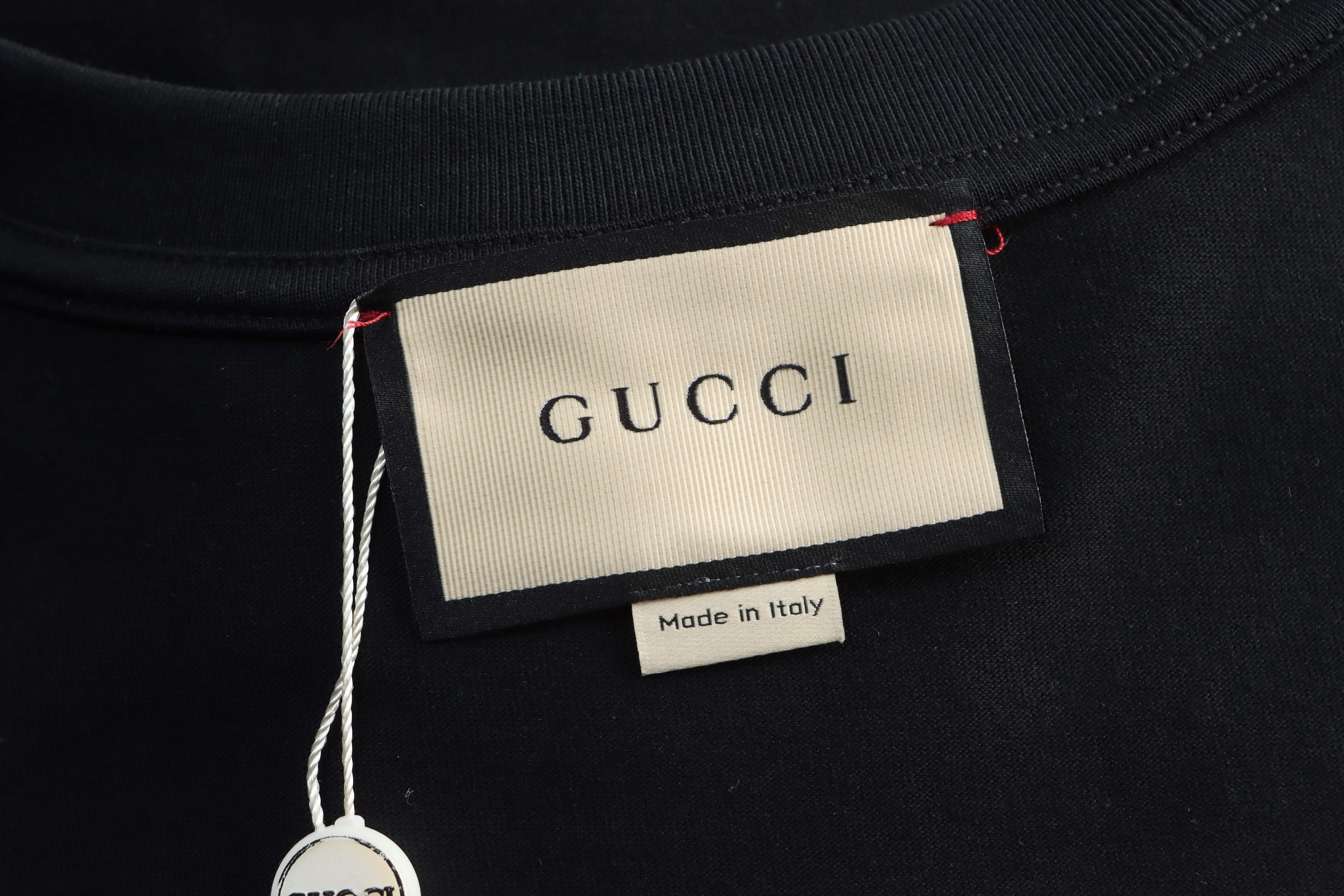    Gucci T-Shirt Black 616036 XJFZA 1000