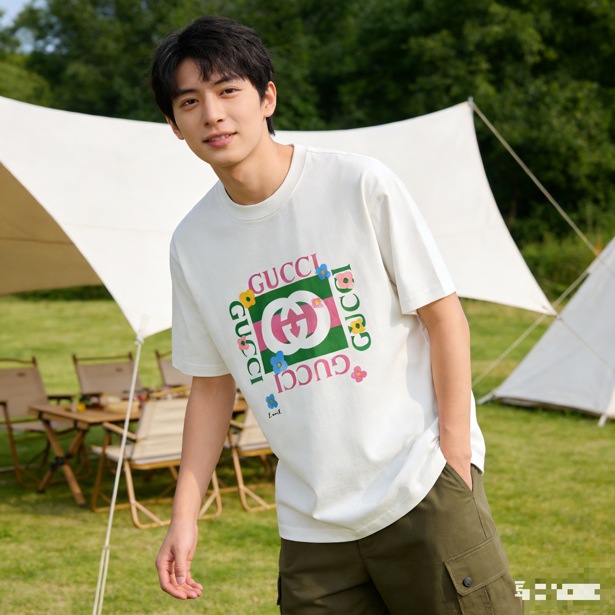 Top Quality    Cotton T-shirt with floral check Interlocking G print