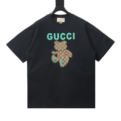 Top Quality    Gucci Green Letters Teddy Bear Print Basic Cotton T shirt 01