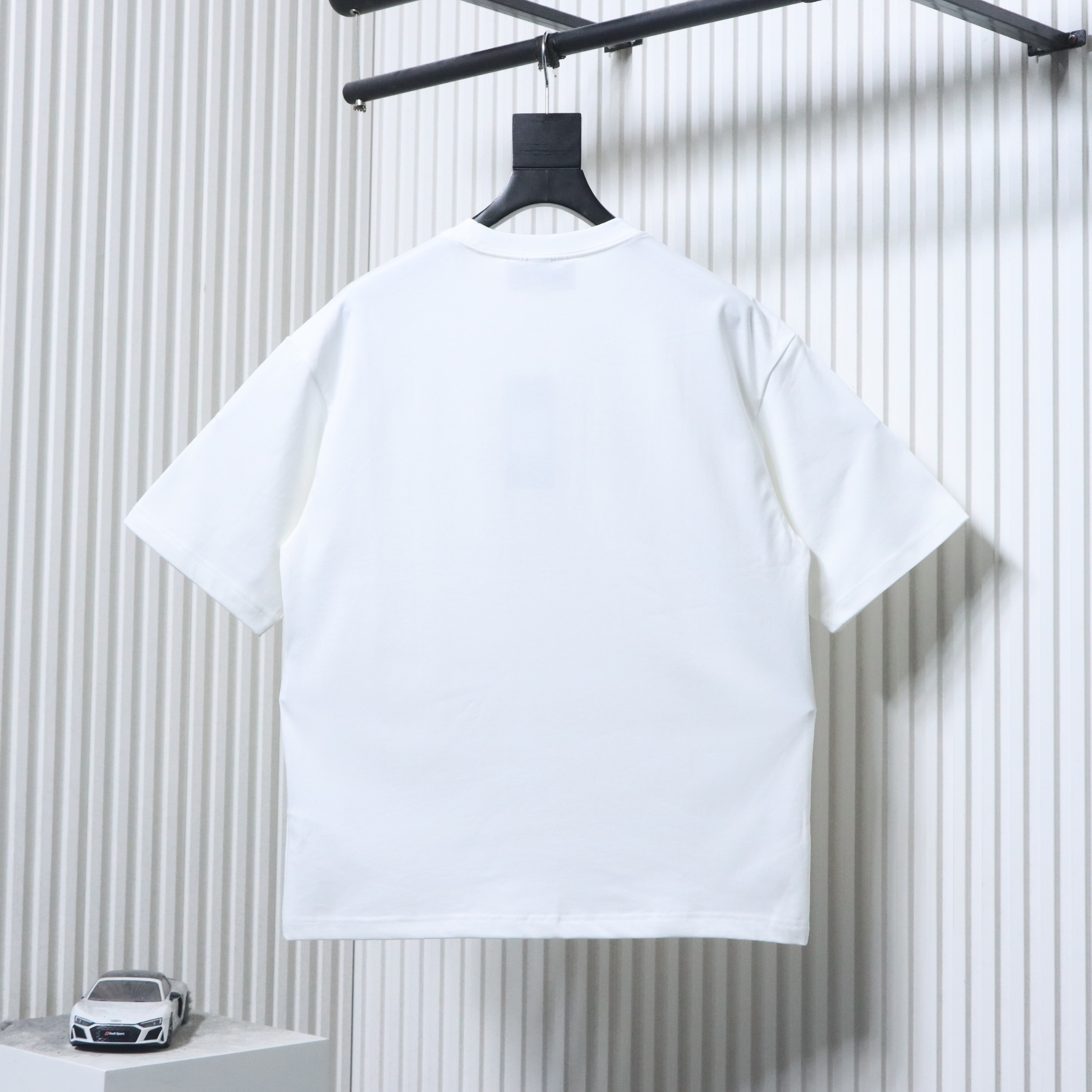   Cotton T-shirt with Gucci bear patch