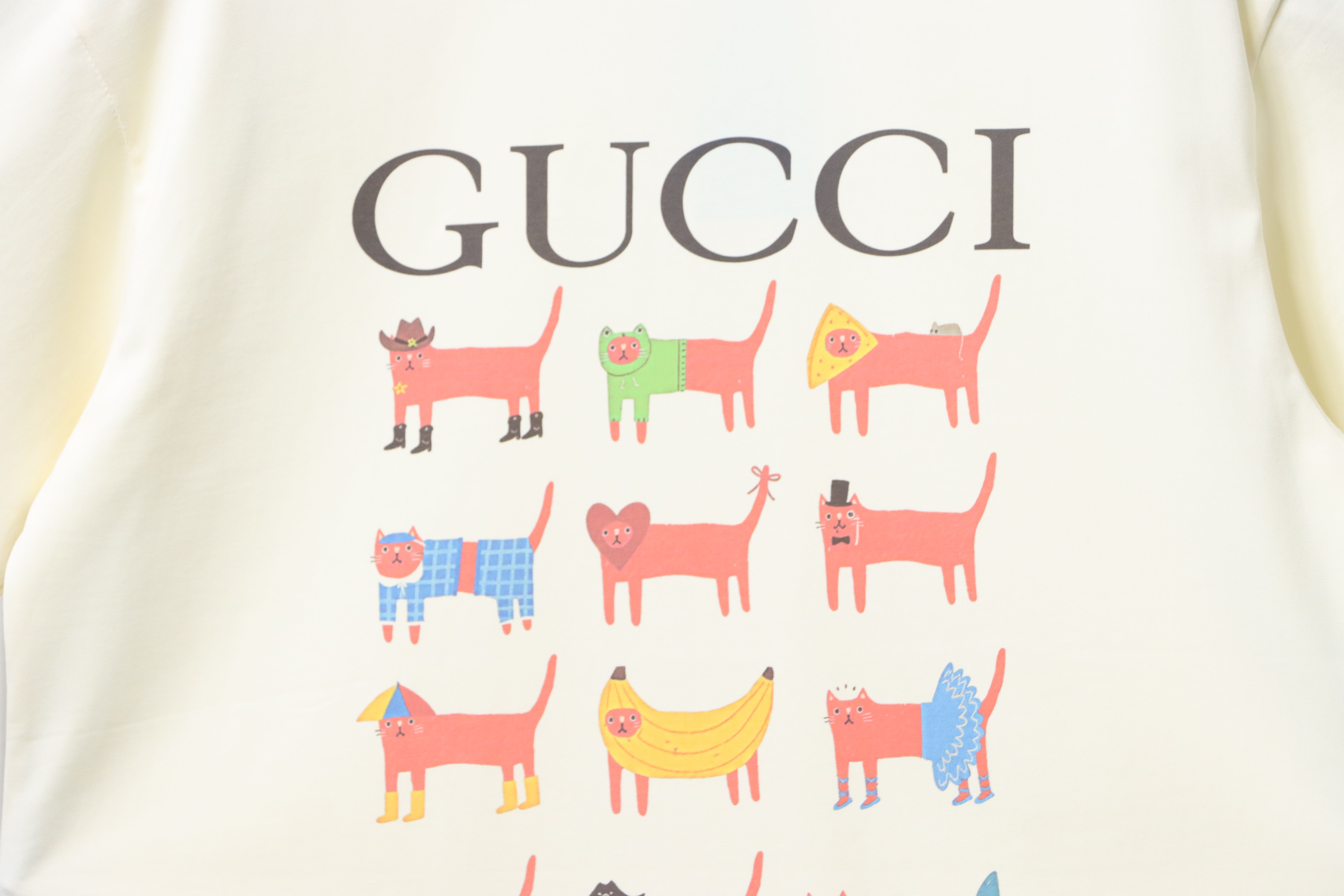 Top Quality    Cotton T-shirt with Gucci cartoon print in white 04