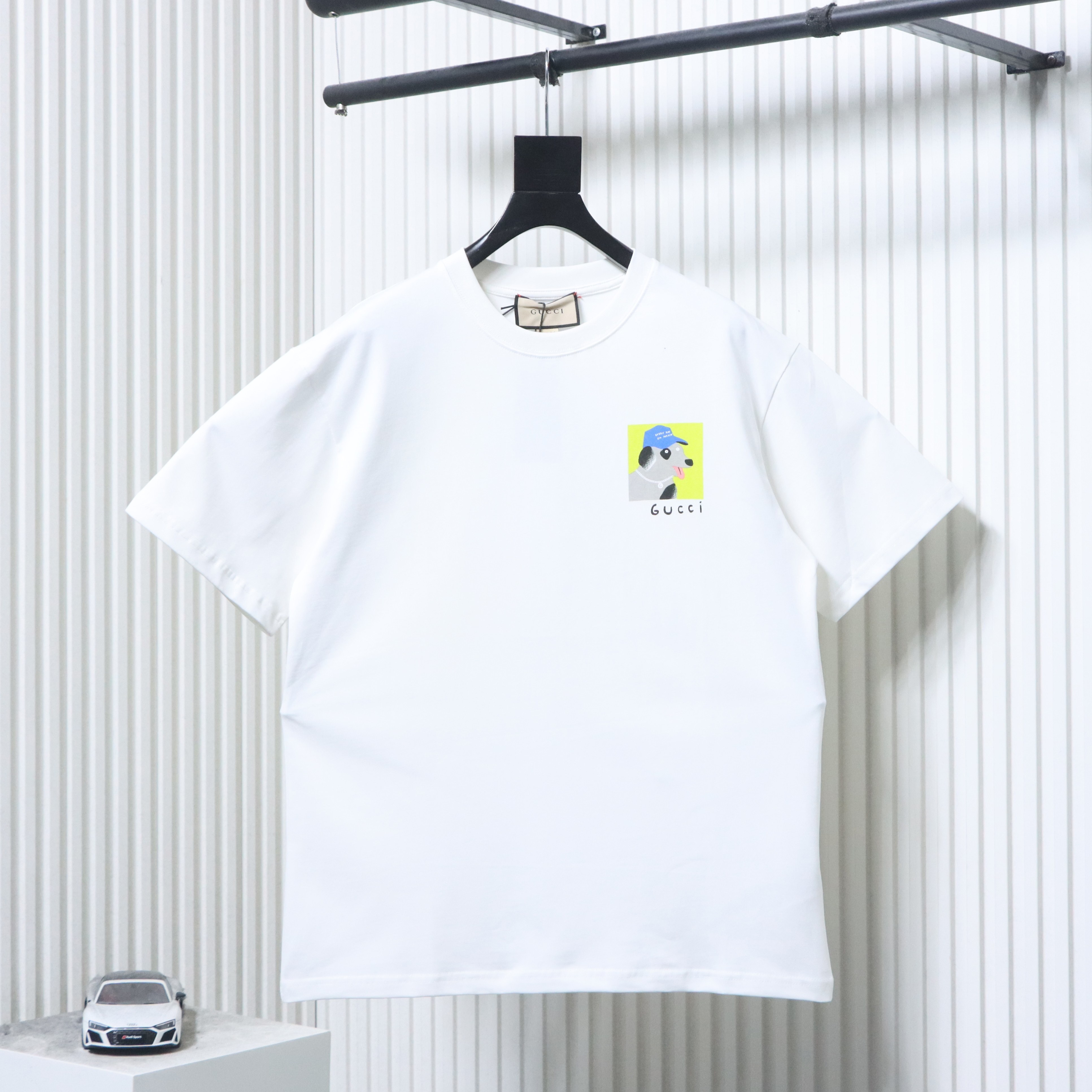 Top Quality    Cotton T-shirt with Gucci cartoon print in white 05