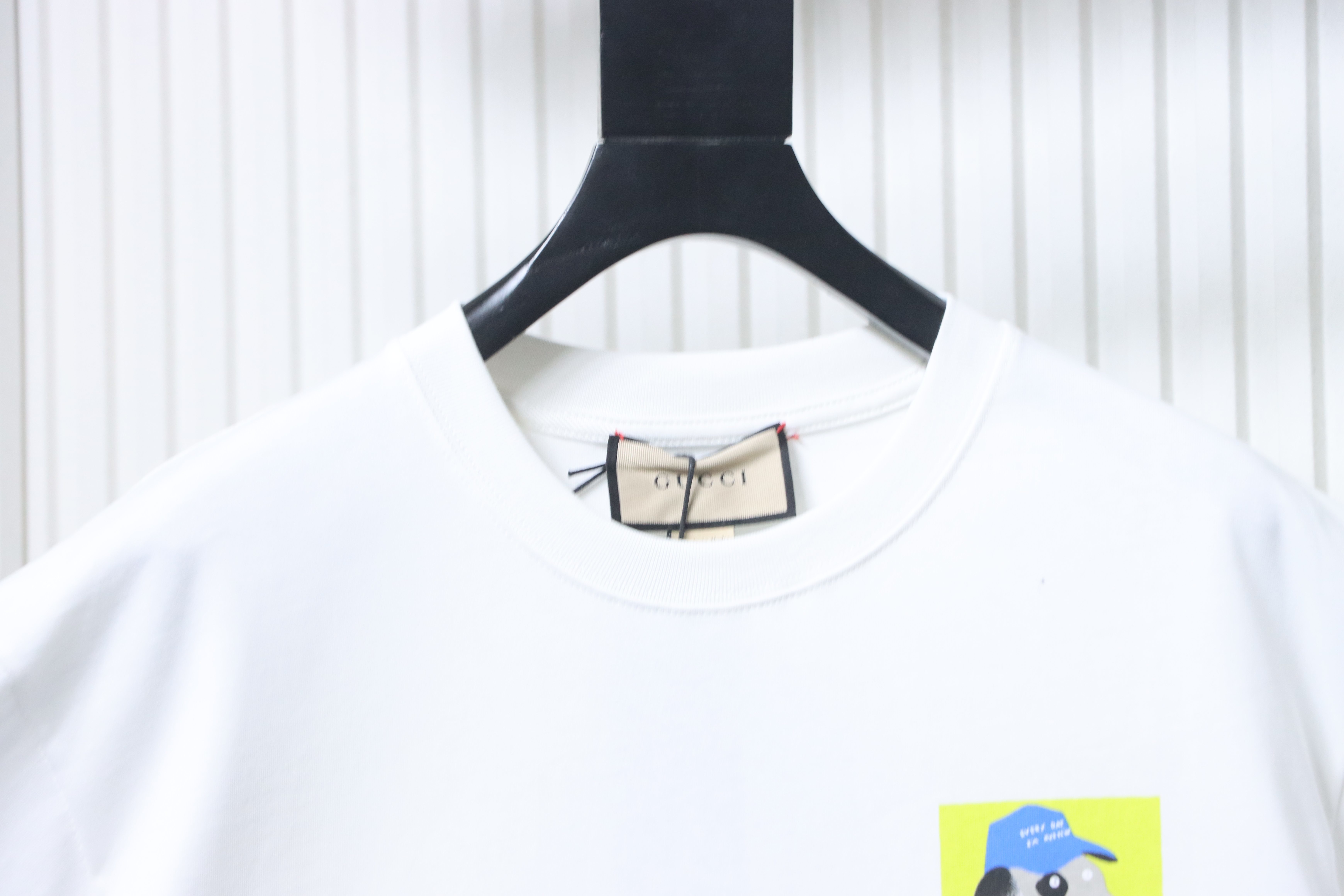 Top Quality    Cotton T-shirt with Gucci cartoon print in white 05