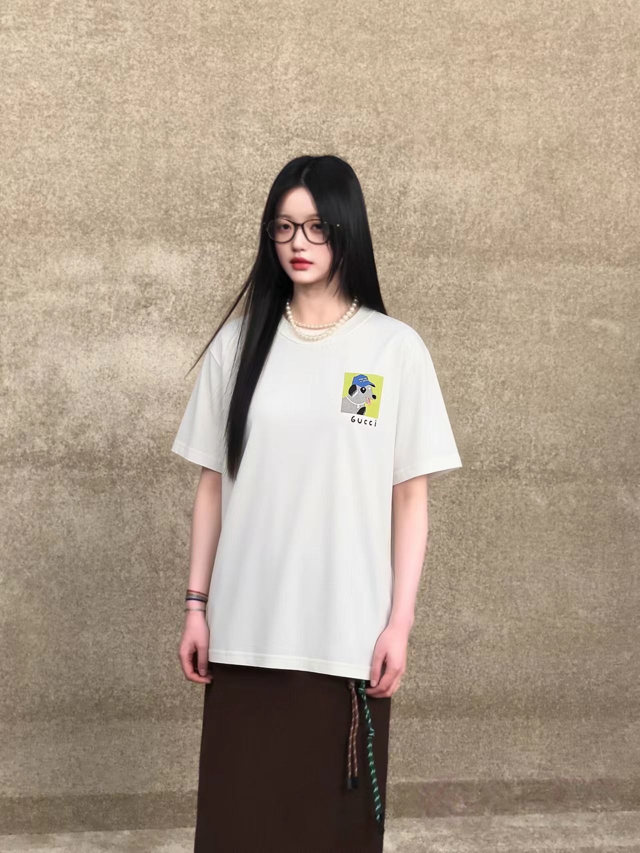 Top Quality    Cotton T-shirt with Gucci cartoon print in white 05