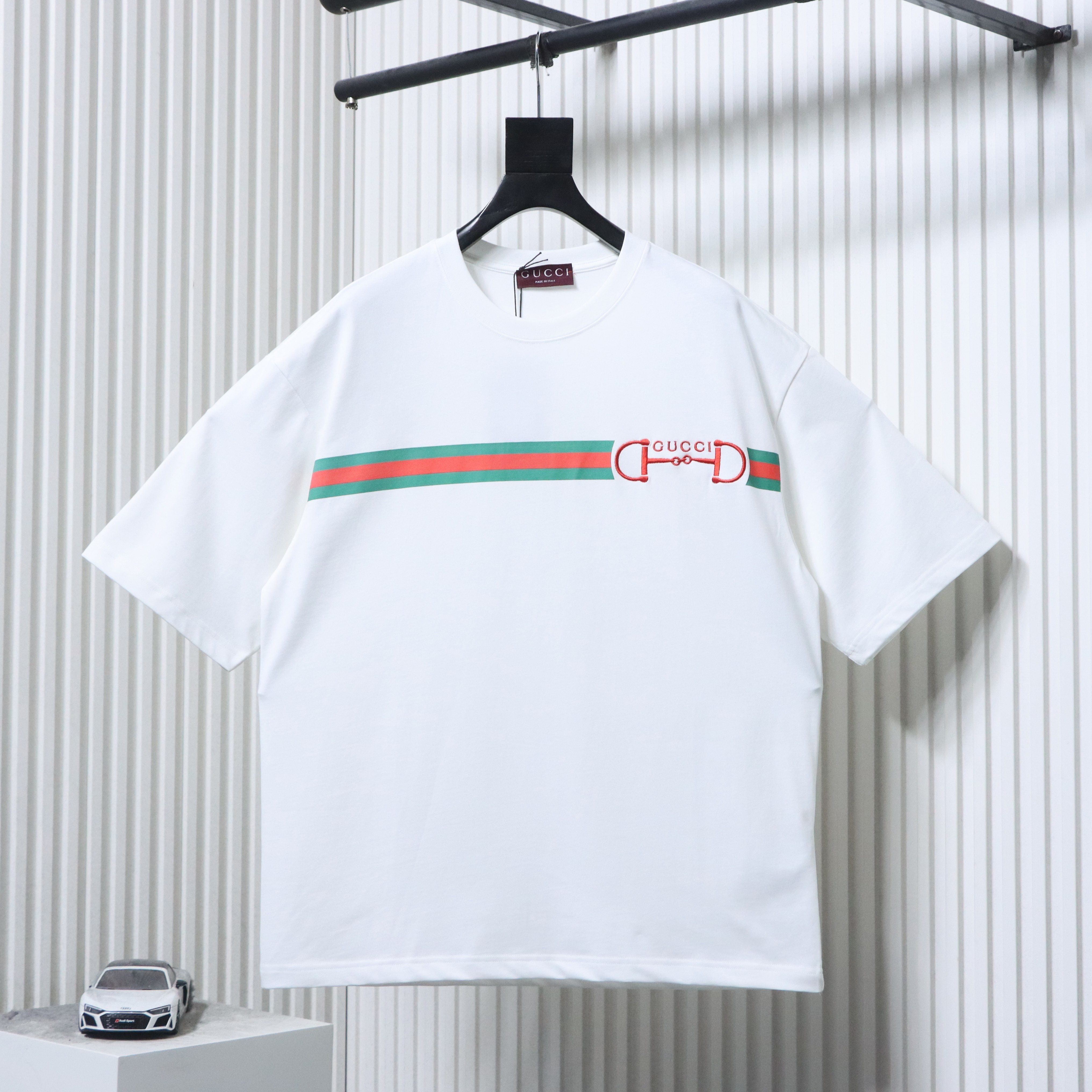 Top Quality    Cotton T-shirt with Horsebit and Web print in white 01