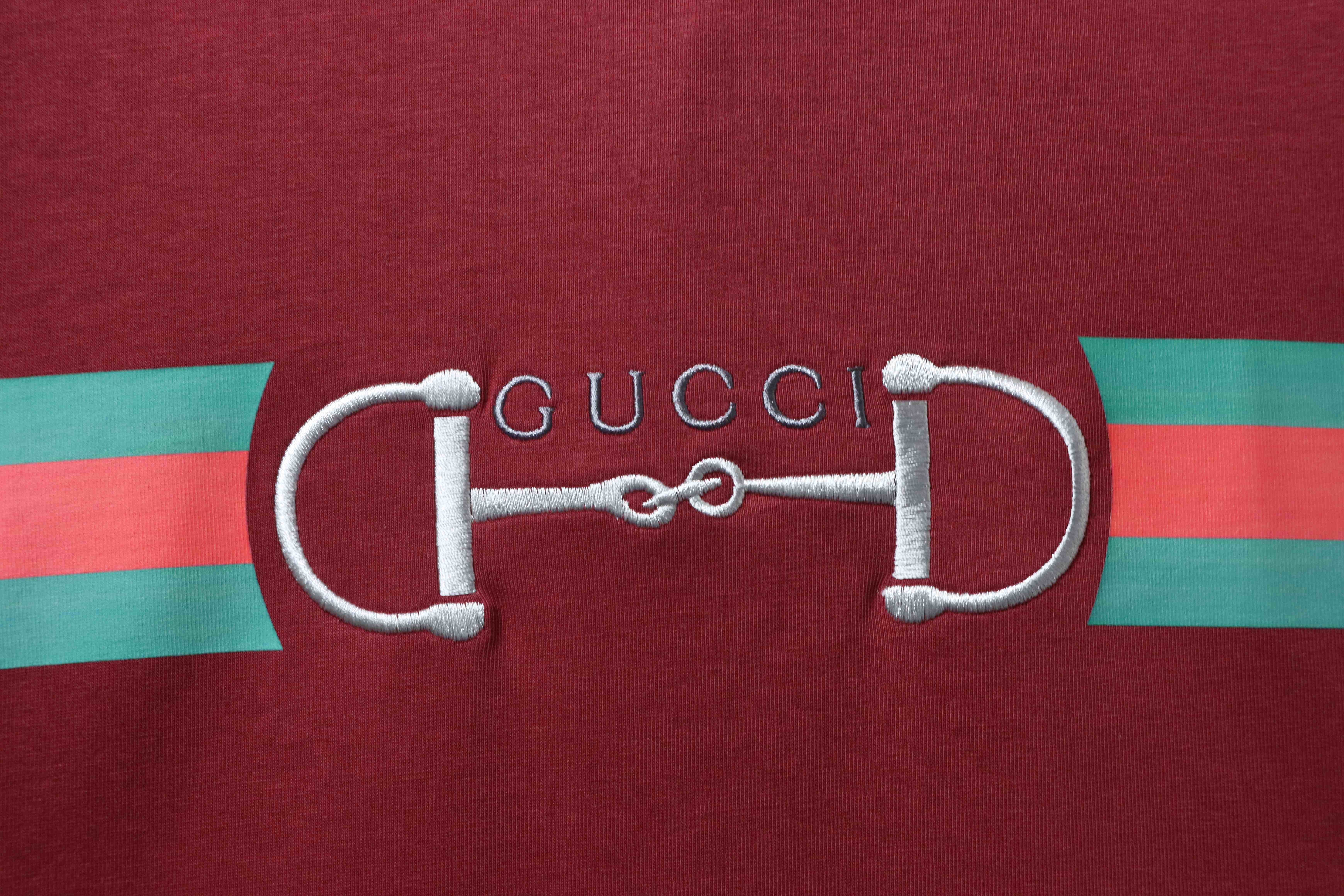     Gucci Medium cotton jersey T-shirt with print 855021