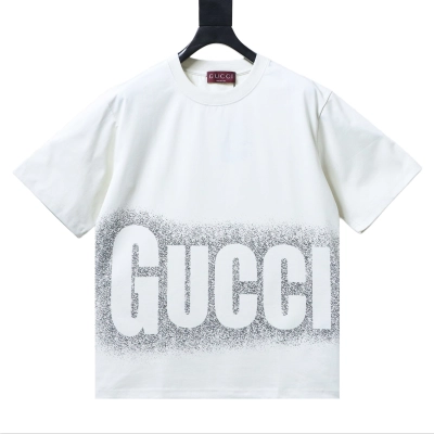 Cotton T-shirt with sprayed Gucci logo in white 01 01