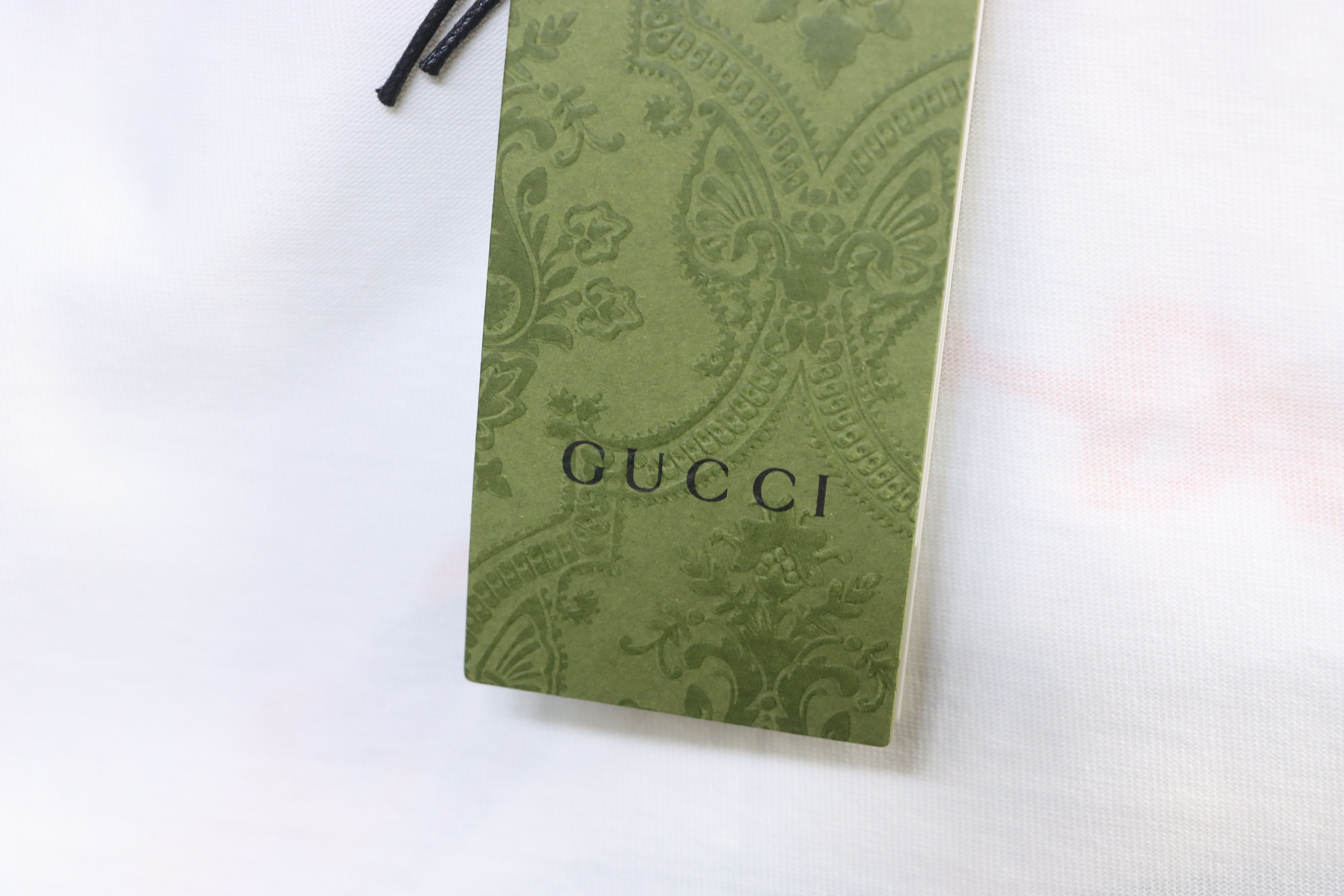 Top Quality    Cotton T-shirt with vine Interlocking G print
