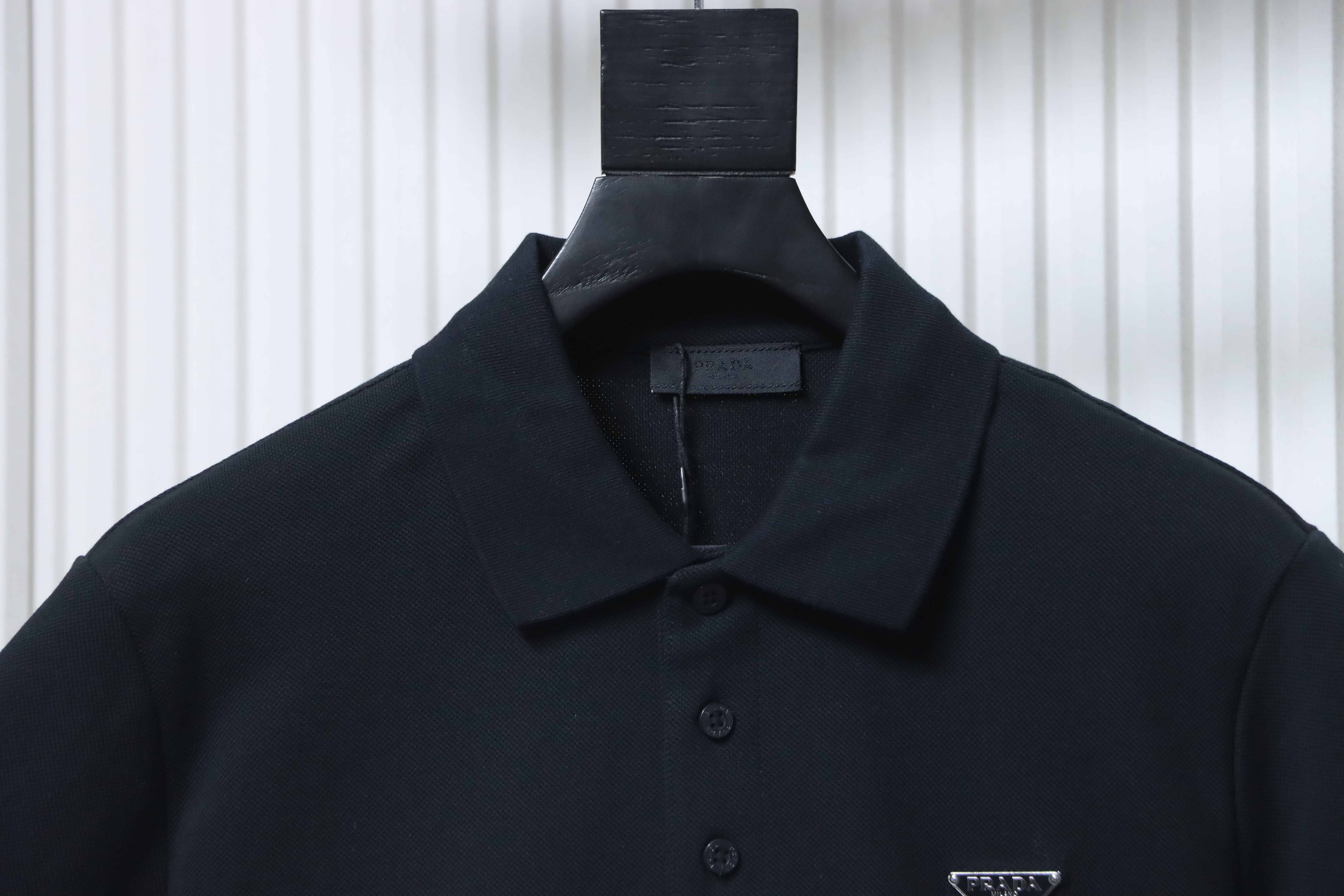    Prada Chest Triangle Logo Short Sleeve Polo