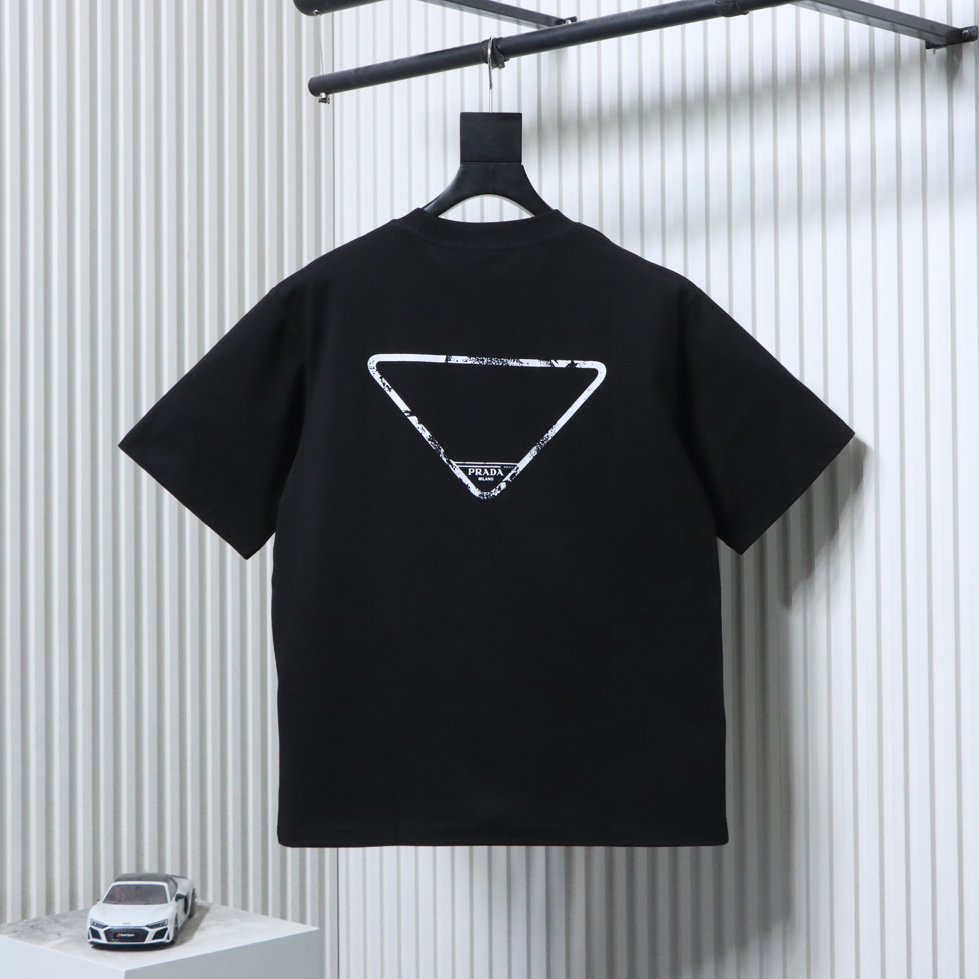    Prada Splash Logo Embroidery Back Triangle T-Shirt