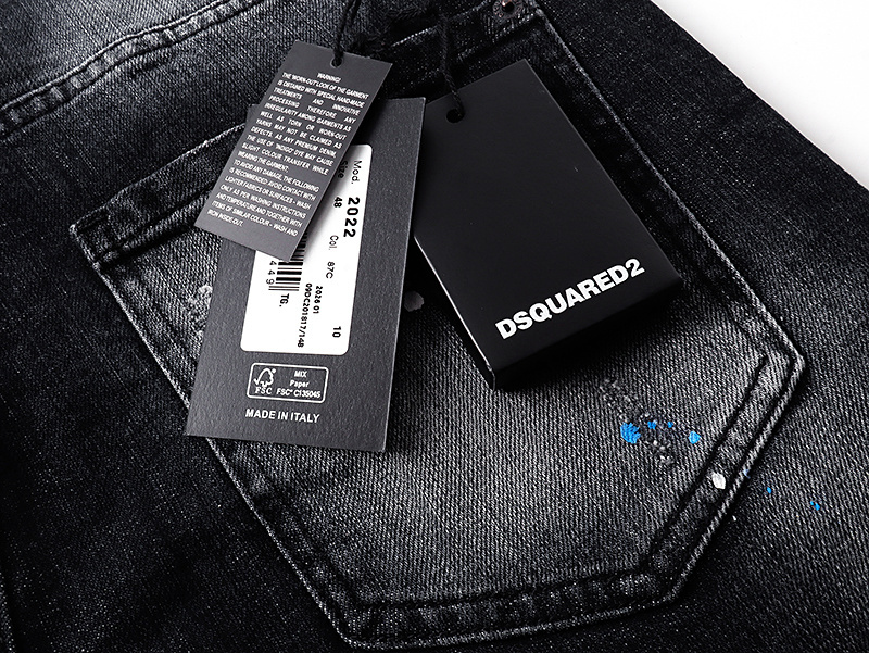    Dsquared2 Jeans 2022