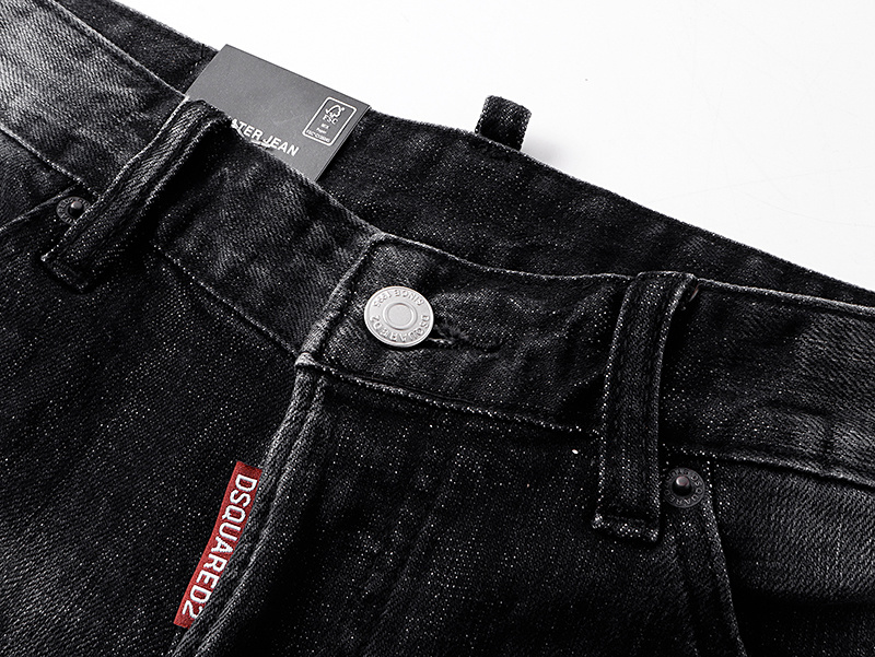    Dsquared2 Jeans 2033