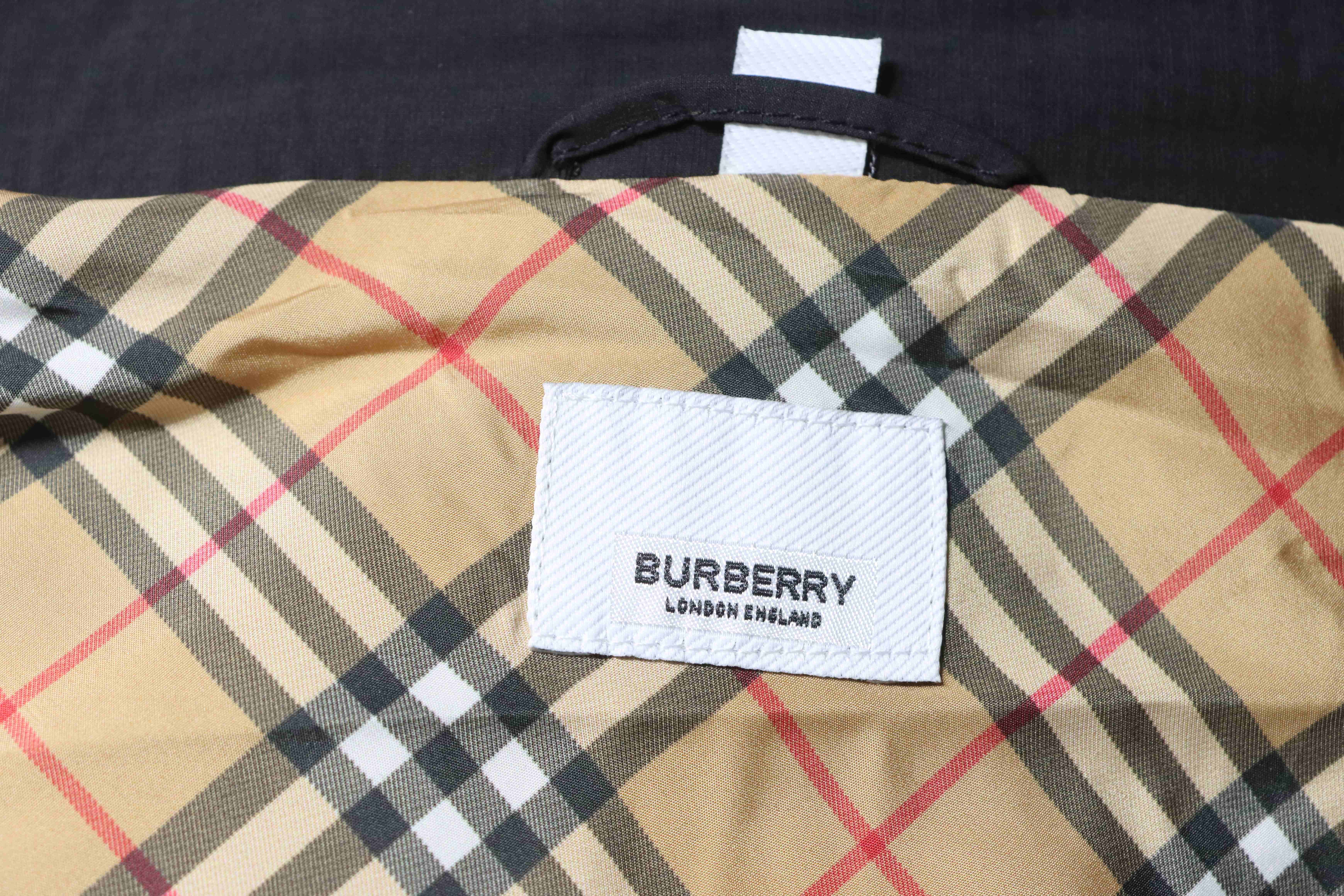    Burberry 26SS Embroidered Equestrian Hooded Jacket