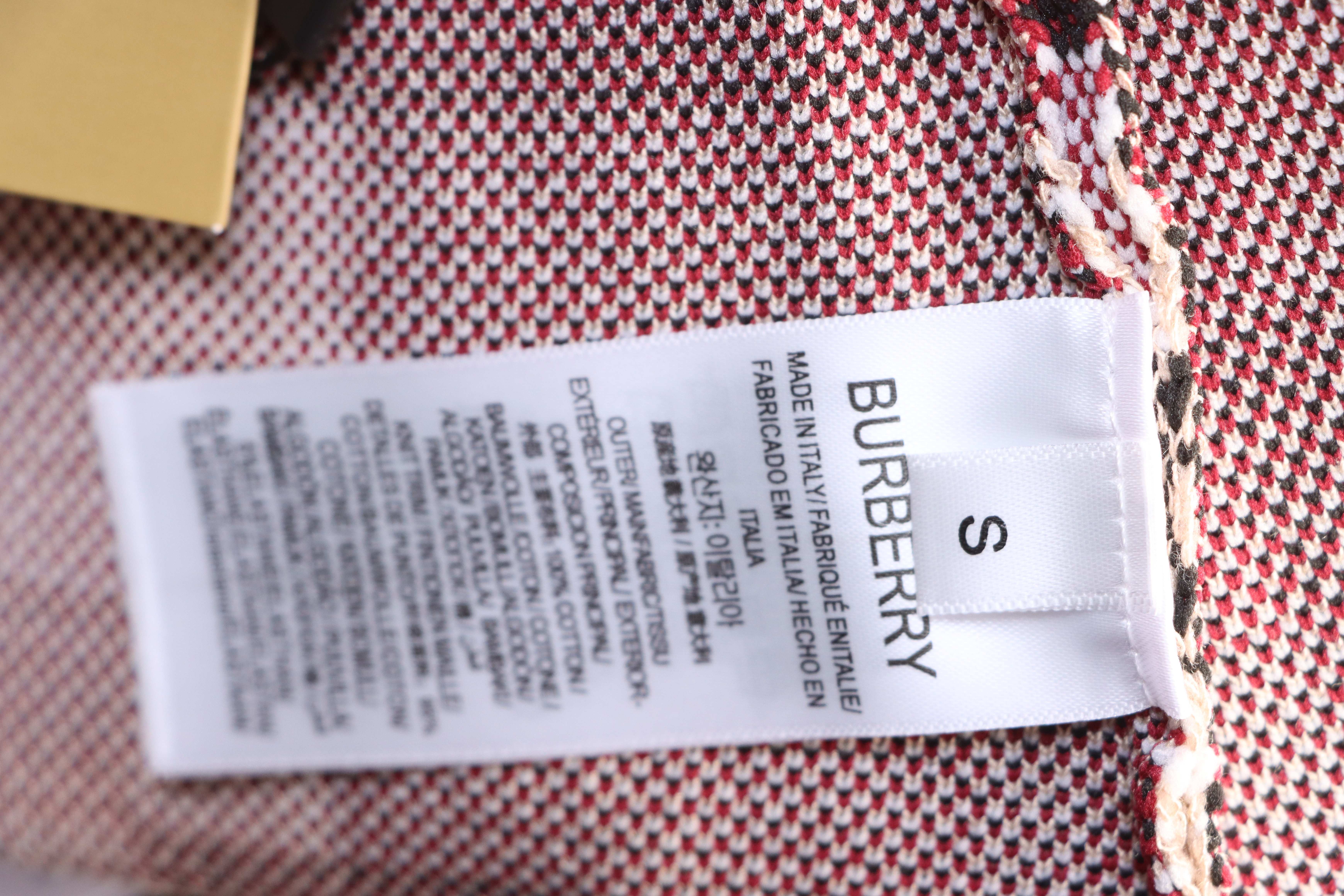    Burberry Large Plaid Knit Shorts Gray