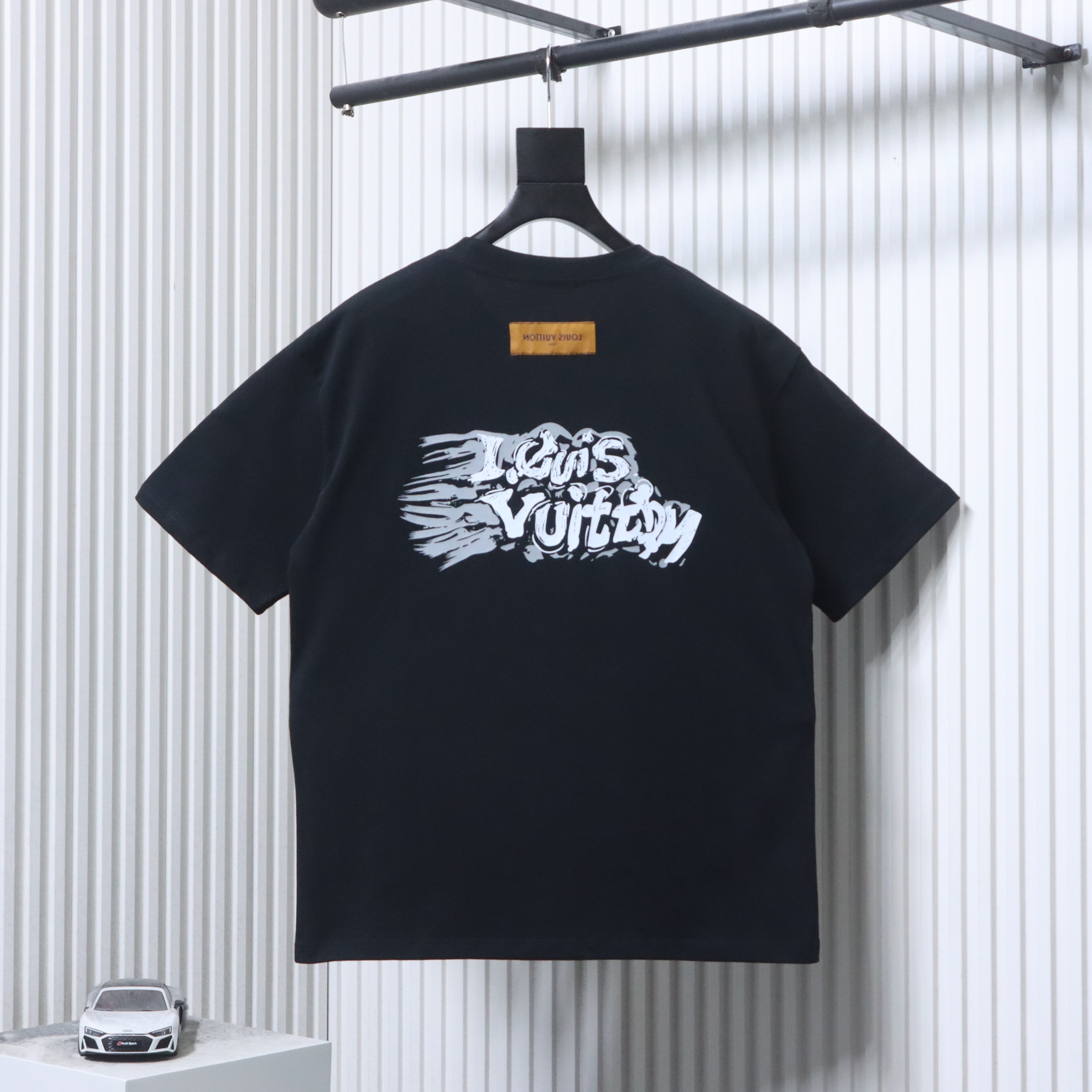    Louis vuitton 26ss bone logo t-shirt Black