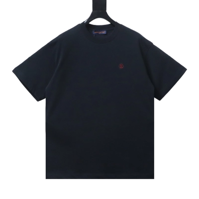 Top Quality    Louis Vuitton Red Label Letter Embroidered T-Shirt 01