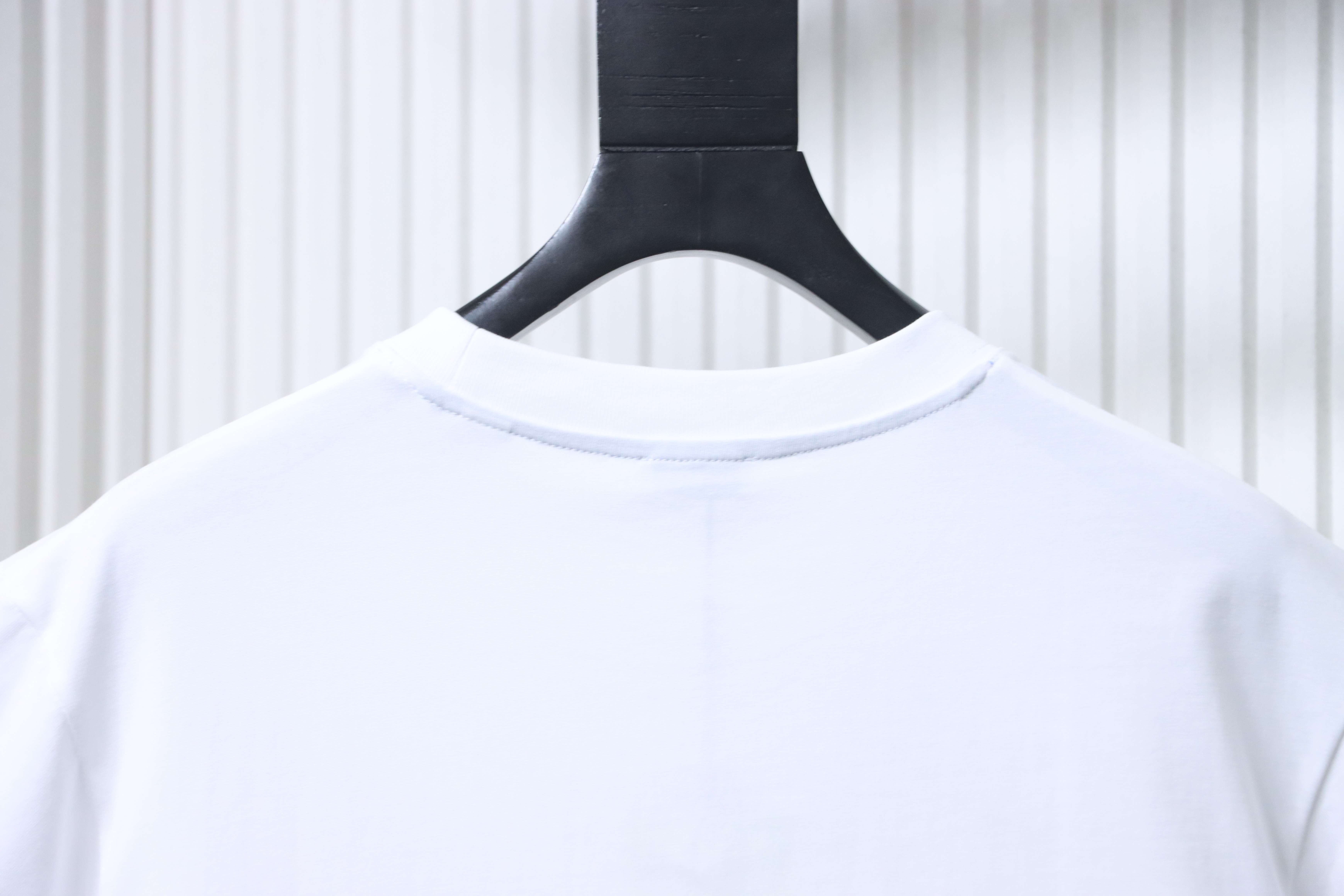   Burberry T-Shirt Embroidered White