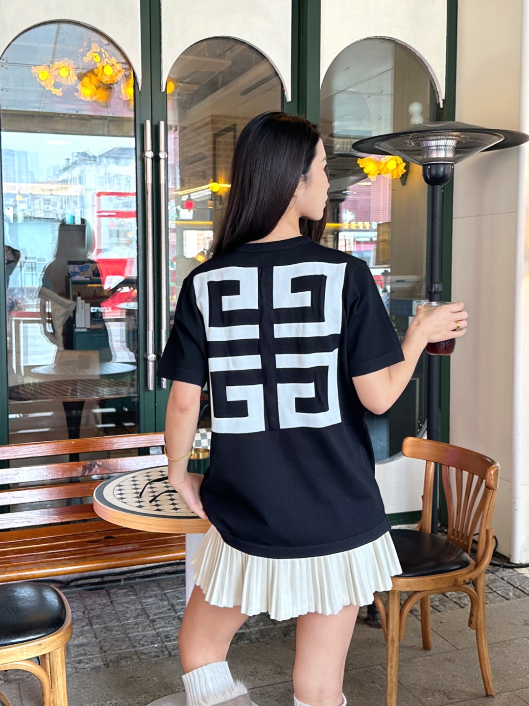 Top Quality    Givenchy T-Shirt Letter Logo black
