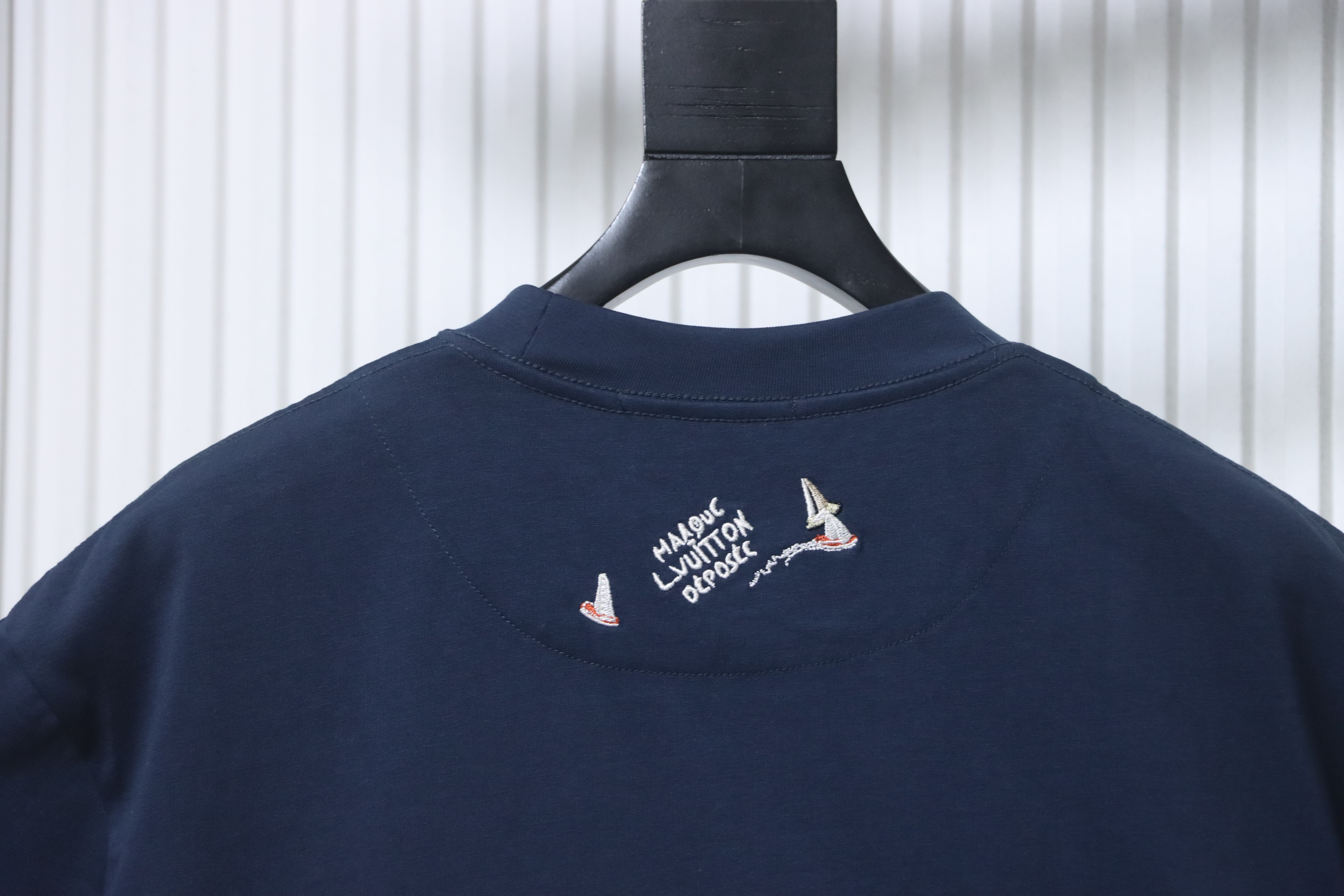 Top Quality    Louis Vuitton 26SS Sailboat Logo Embroidered T-Shirt Black