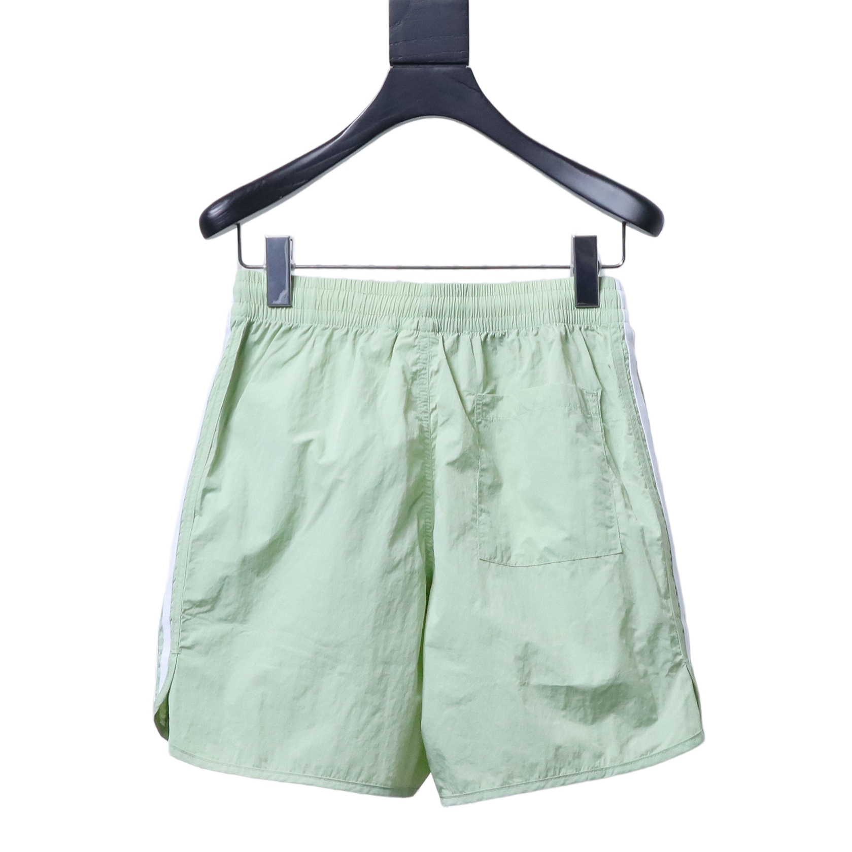     adidas Originals ADICOLOR Classic Stripe Shorts 02