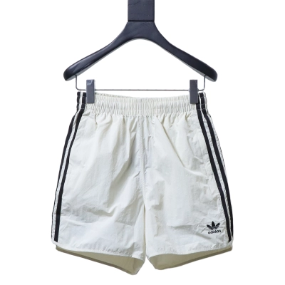     adidas Originals ADICOLOR Classic Stripe Shorts 05 01