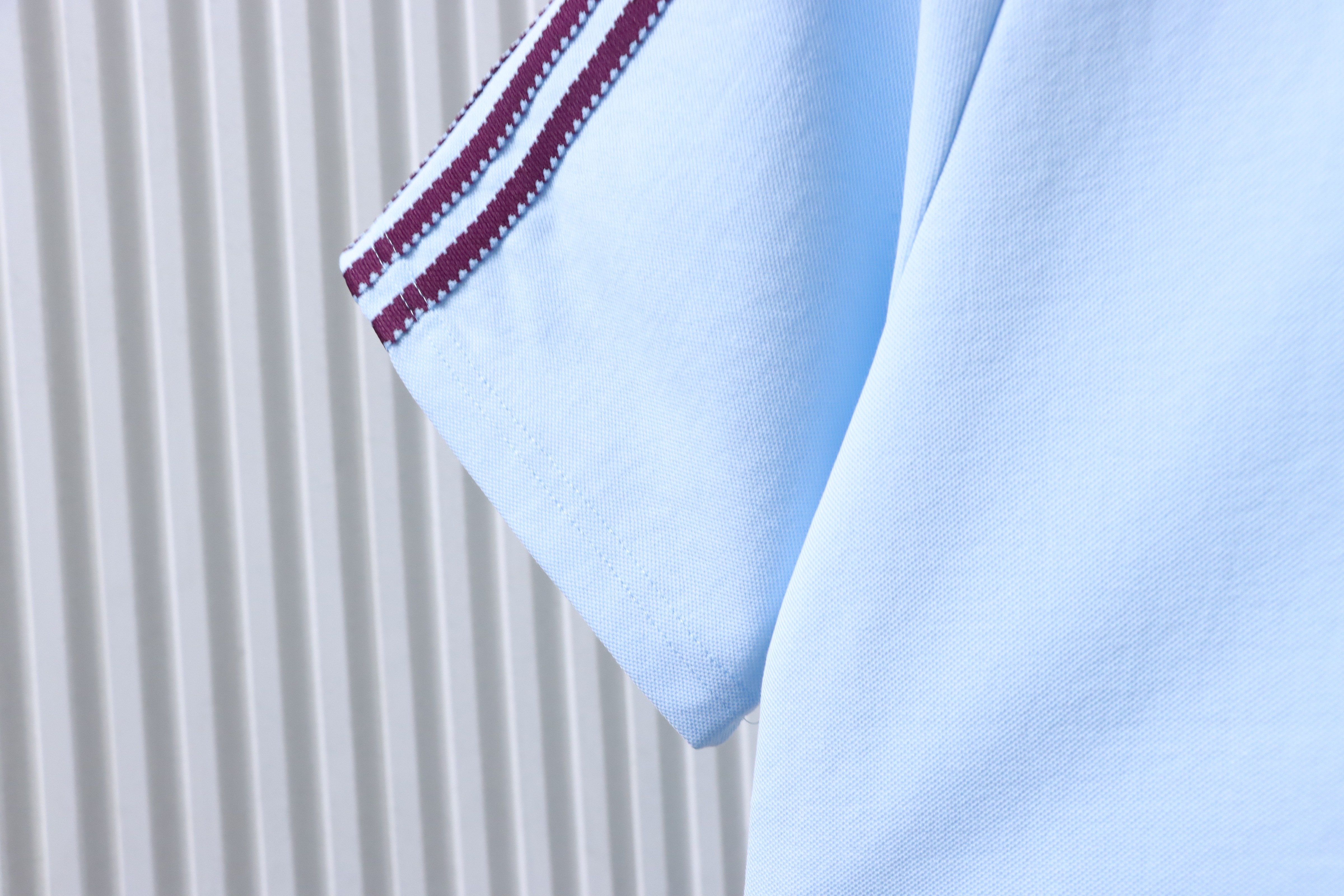     adidas Originals BRITCORE RINGER Oversized T-Shirt 02