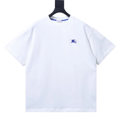    Burberry 24SS Blue Small Logo Equestrian Knight Embroidery Crewneck T-Shirt 02 01