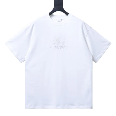    Burberry Equestrian Knight Embroidery Logo T-Shirt 01 01