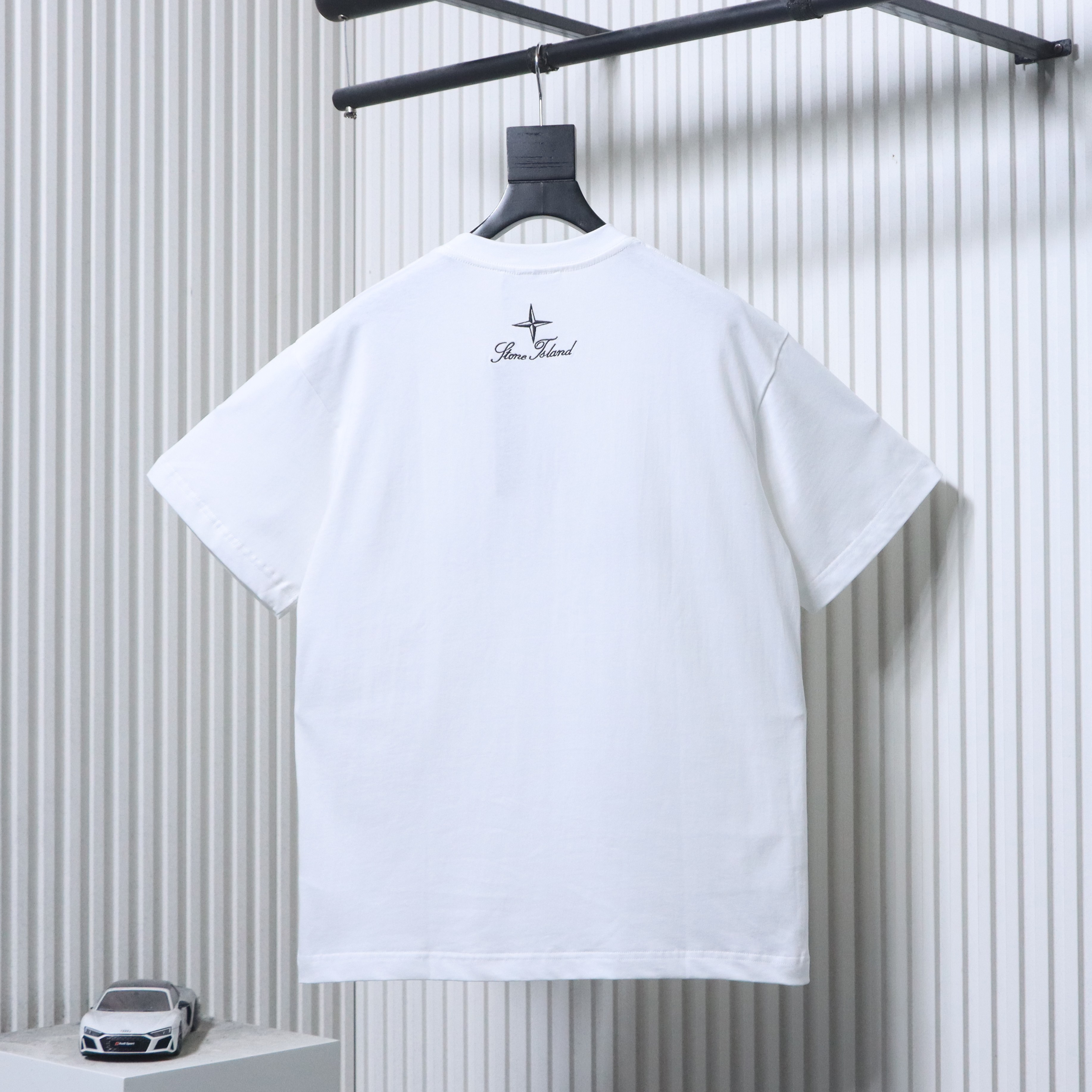  Embroidery Logo T-Shirt