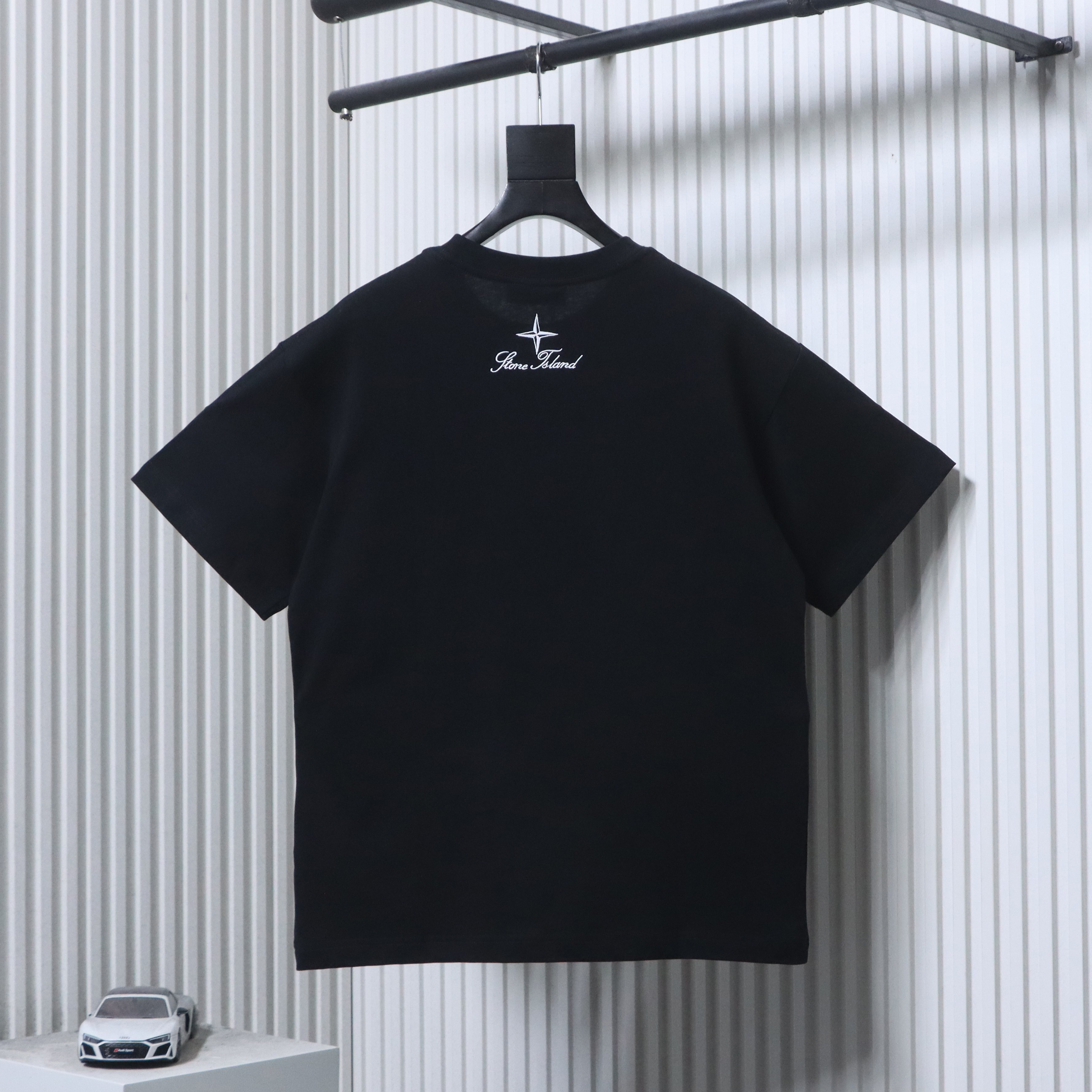  Embroidery Logo T-Shirt-DC2