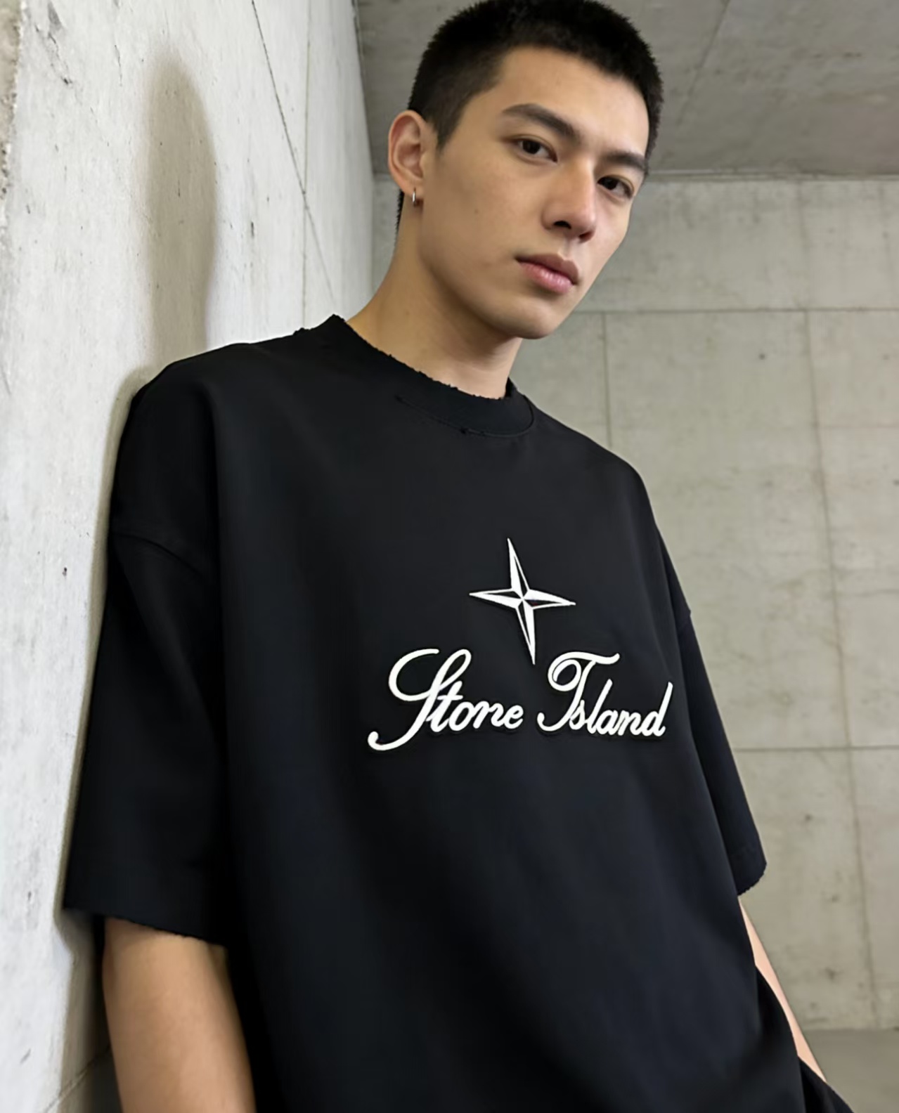  Embroidery Logo T-Shirt-DC2