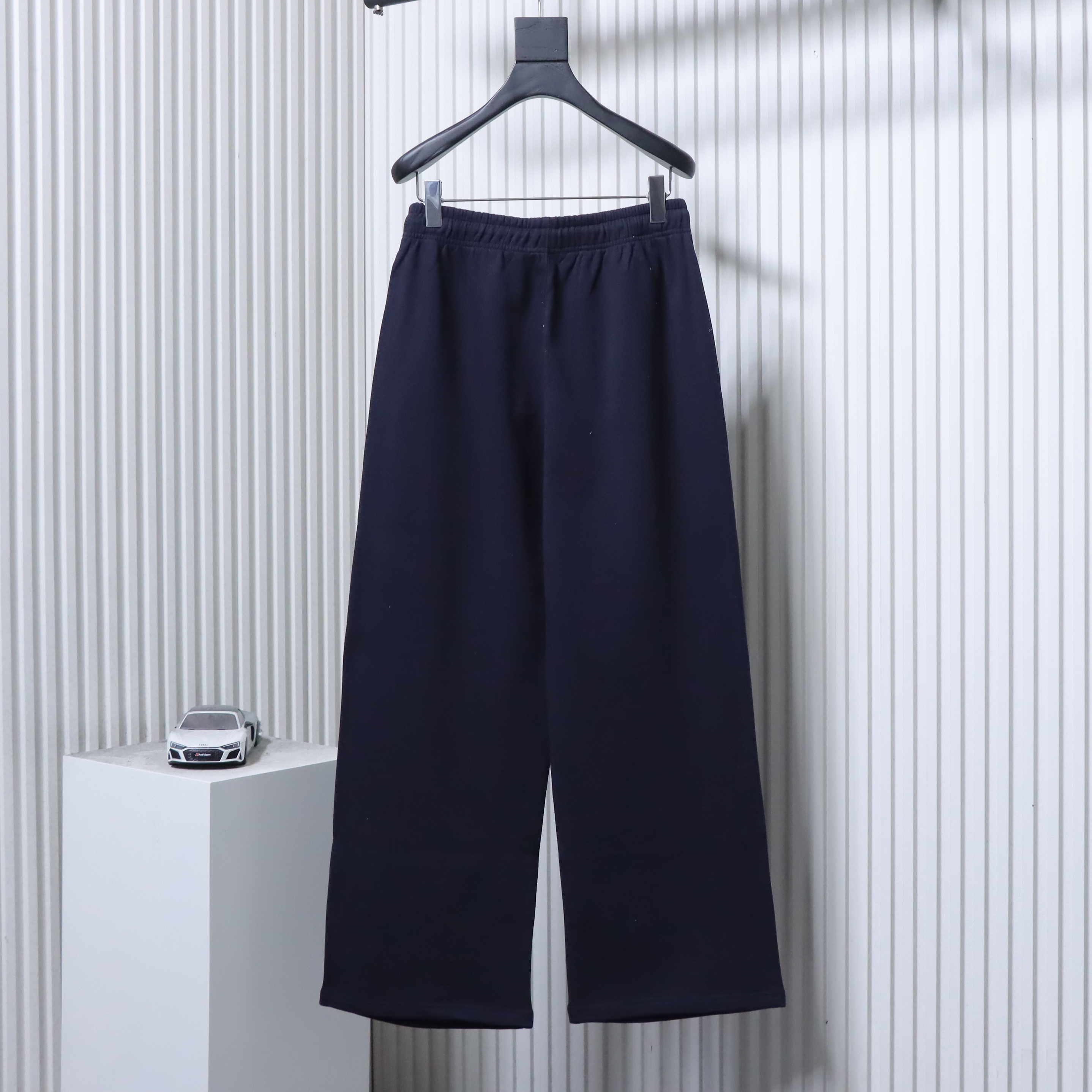 Embroidery Track Pants-DC2