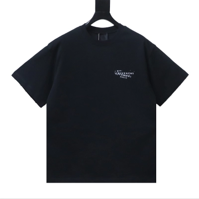 Top Quality  Givenchy Logo Print T-Shirt 01