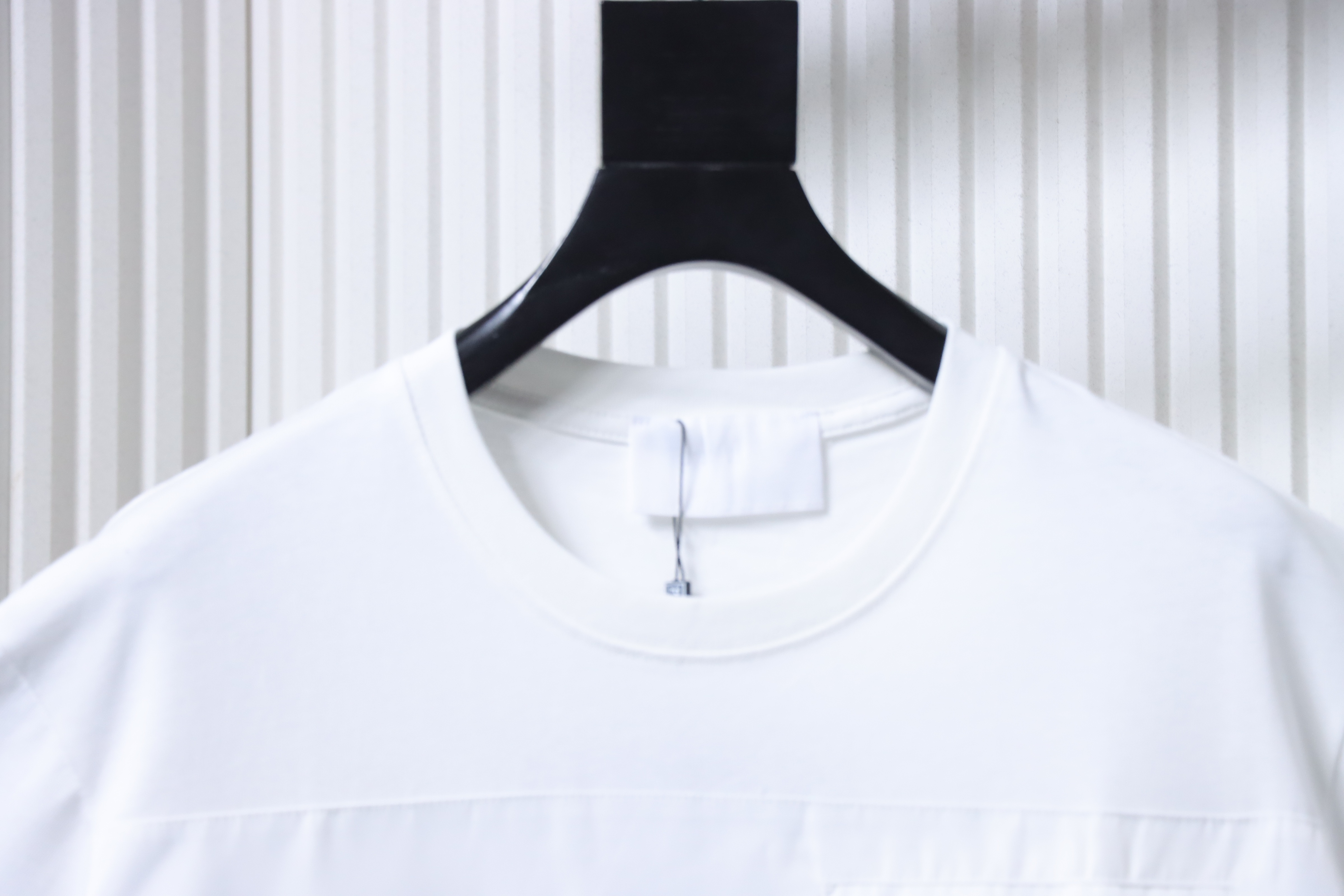  Prada Pocket Appliqué T-Shirt