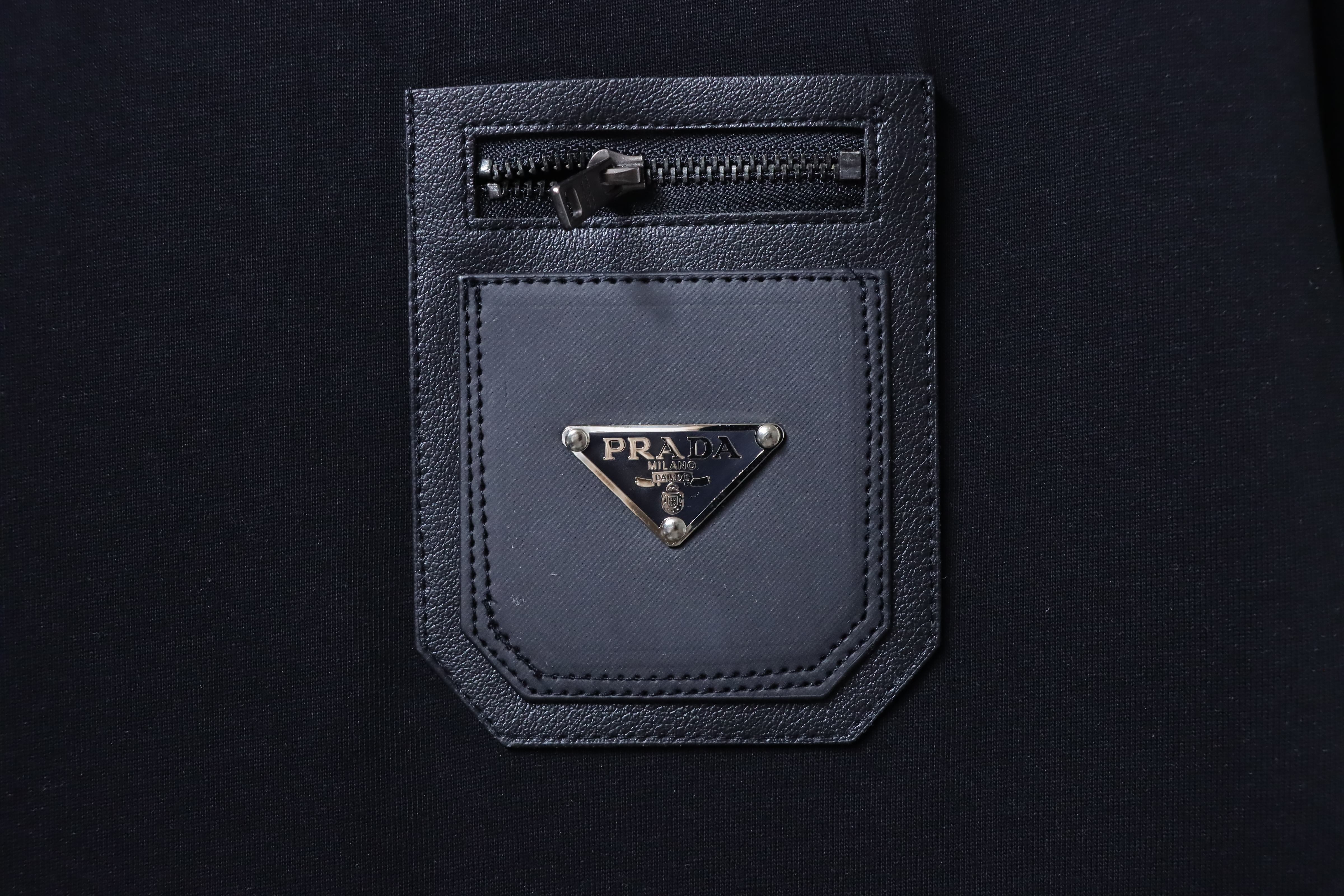  Prada Pocket Black T-Shirt-DC2