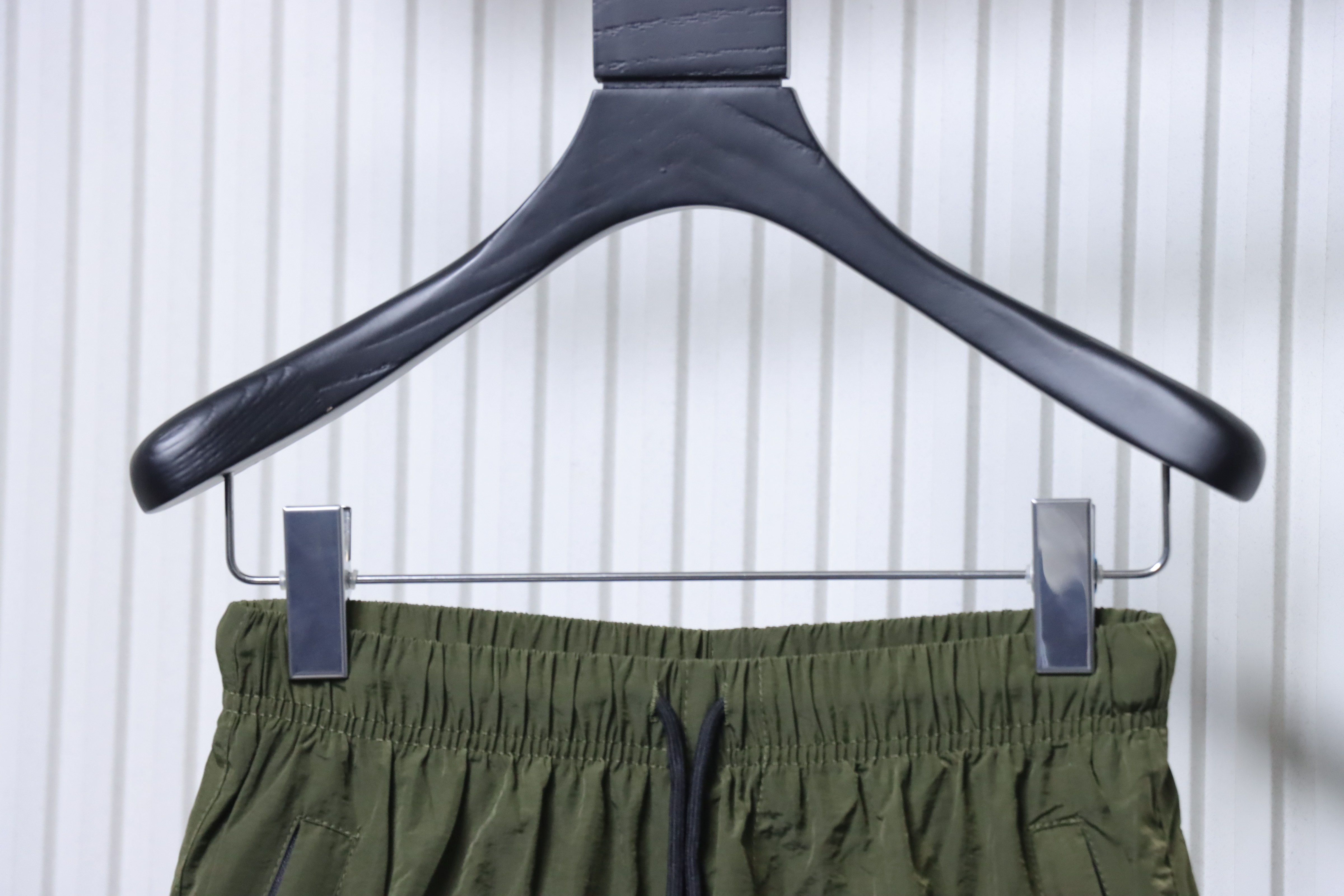     Stone Island Classic Cargo Shorts 02