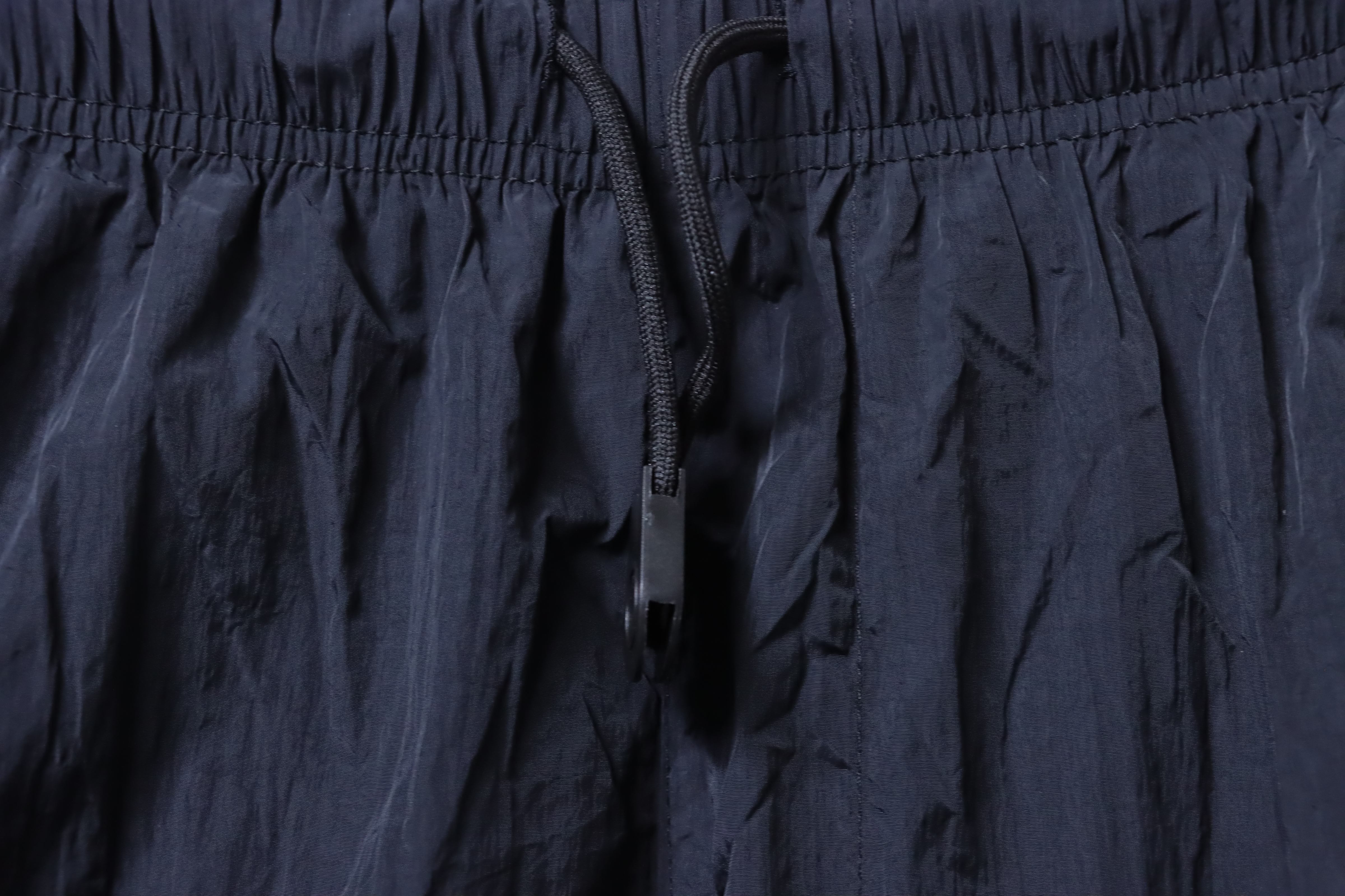     Stone Island Classic Cargo Shorts 03